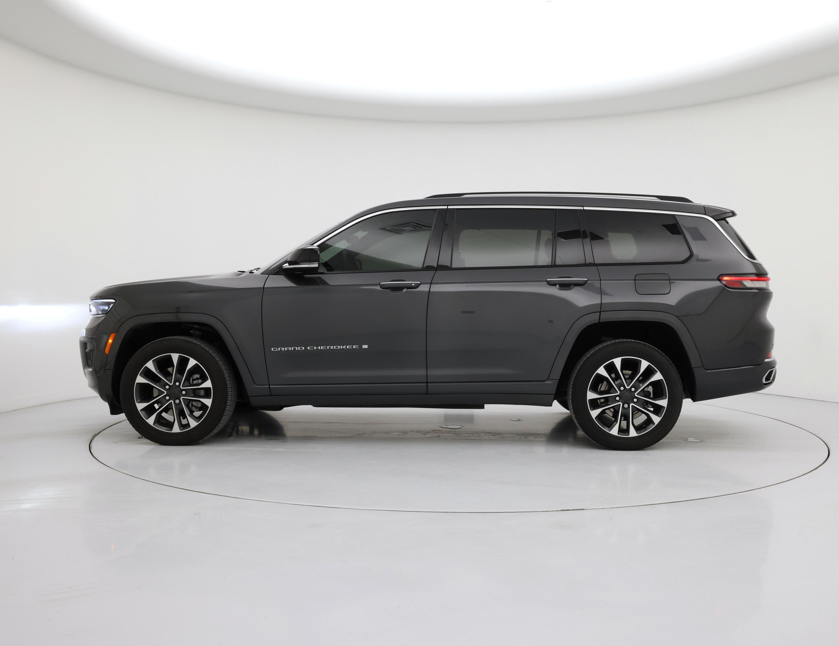 Thumbnail: 2021 Jeep Grand Cherokee L - 3