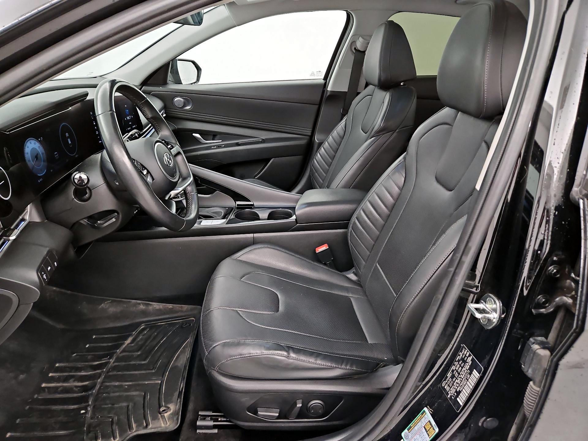 Thumbnail: 2023 Hyundai Elantra - 11