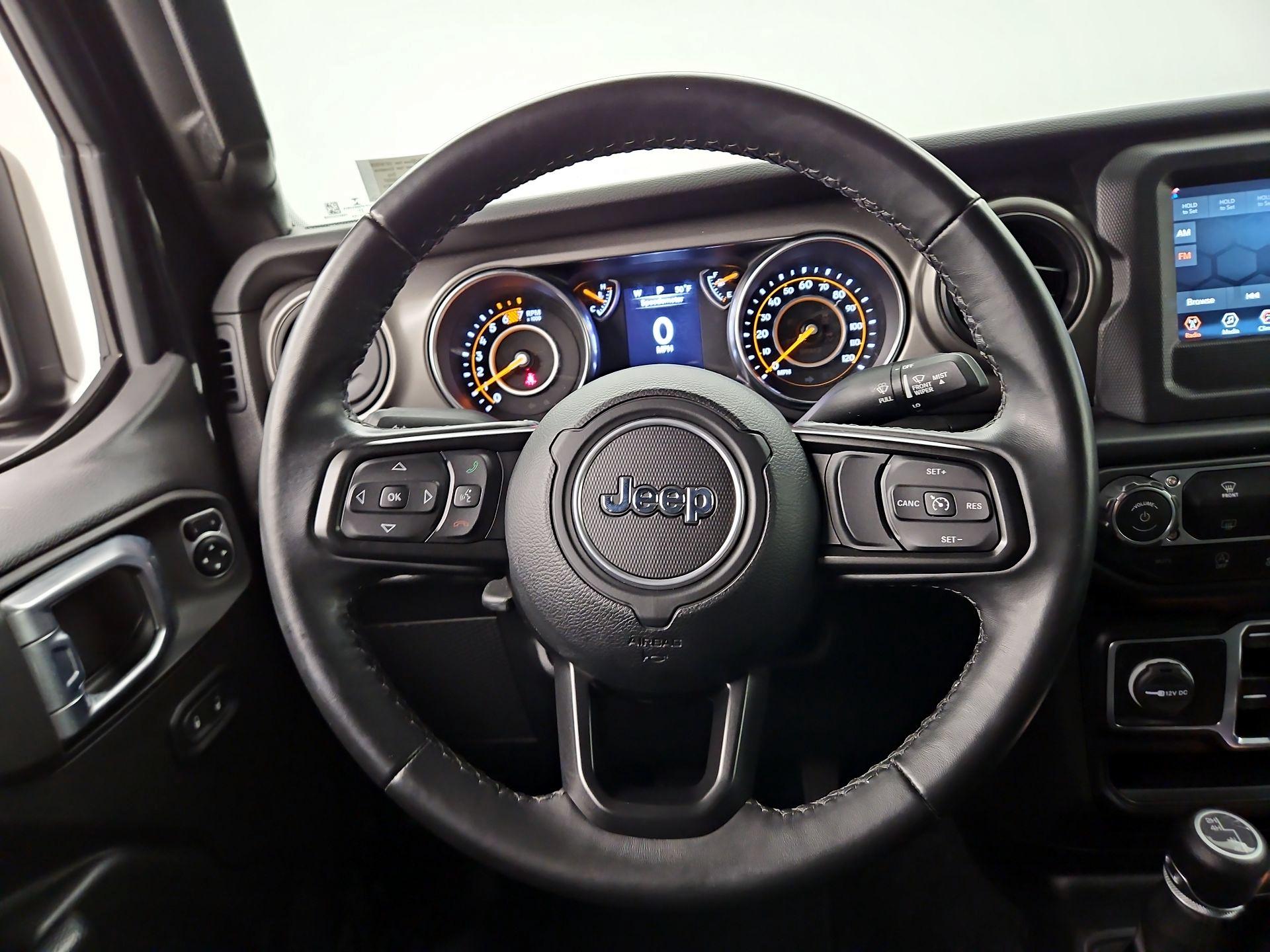 Thumbnail: 2022 Jeep Wrangler - 10