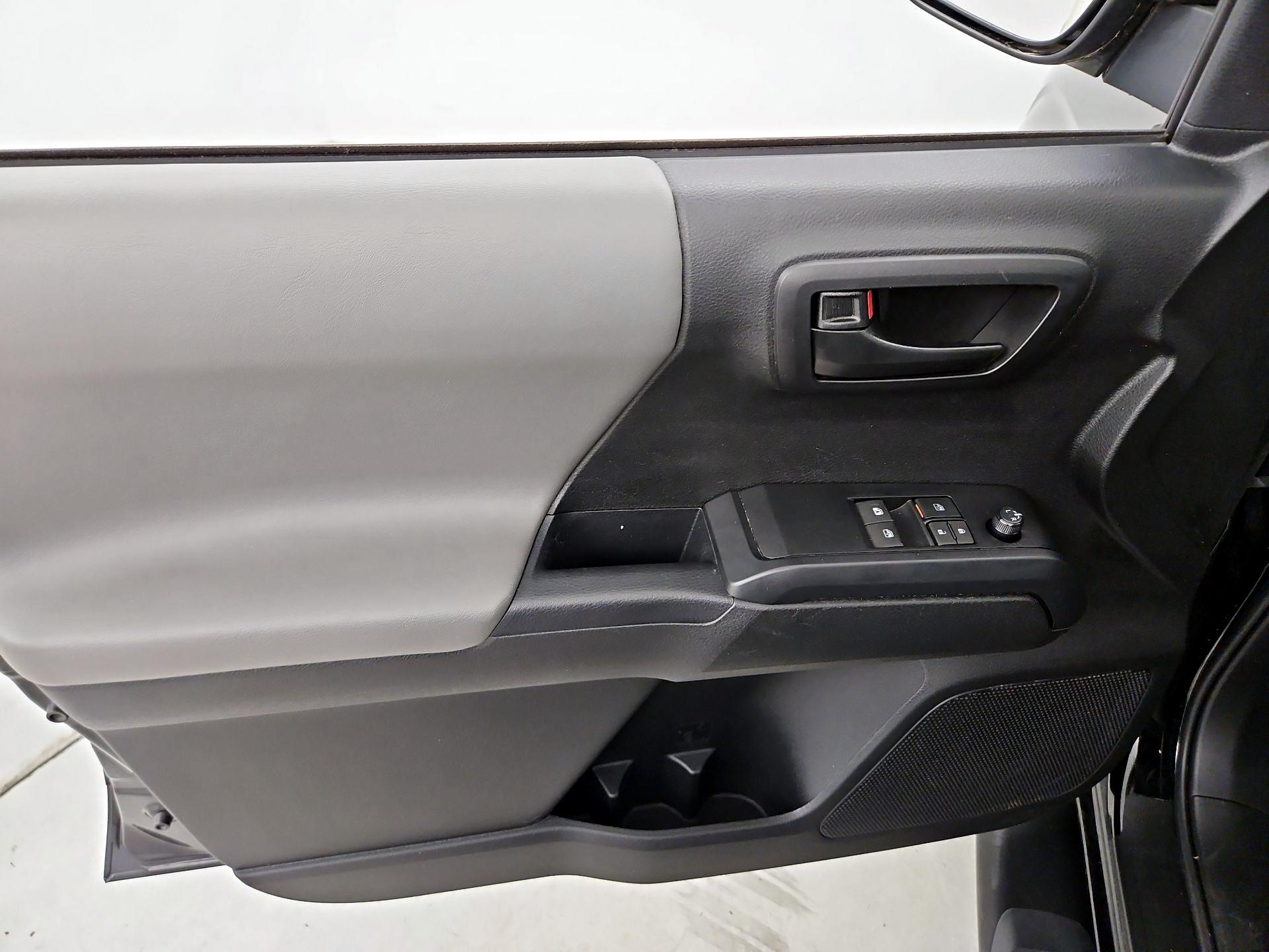 Thumbnail: 2023 Toyota Tacoma - 12