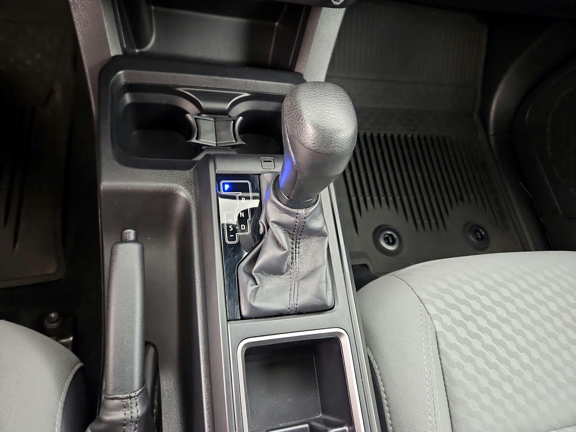 Thumbnail: 2023 Toyota Tacoma - 18