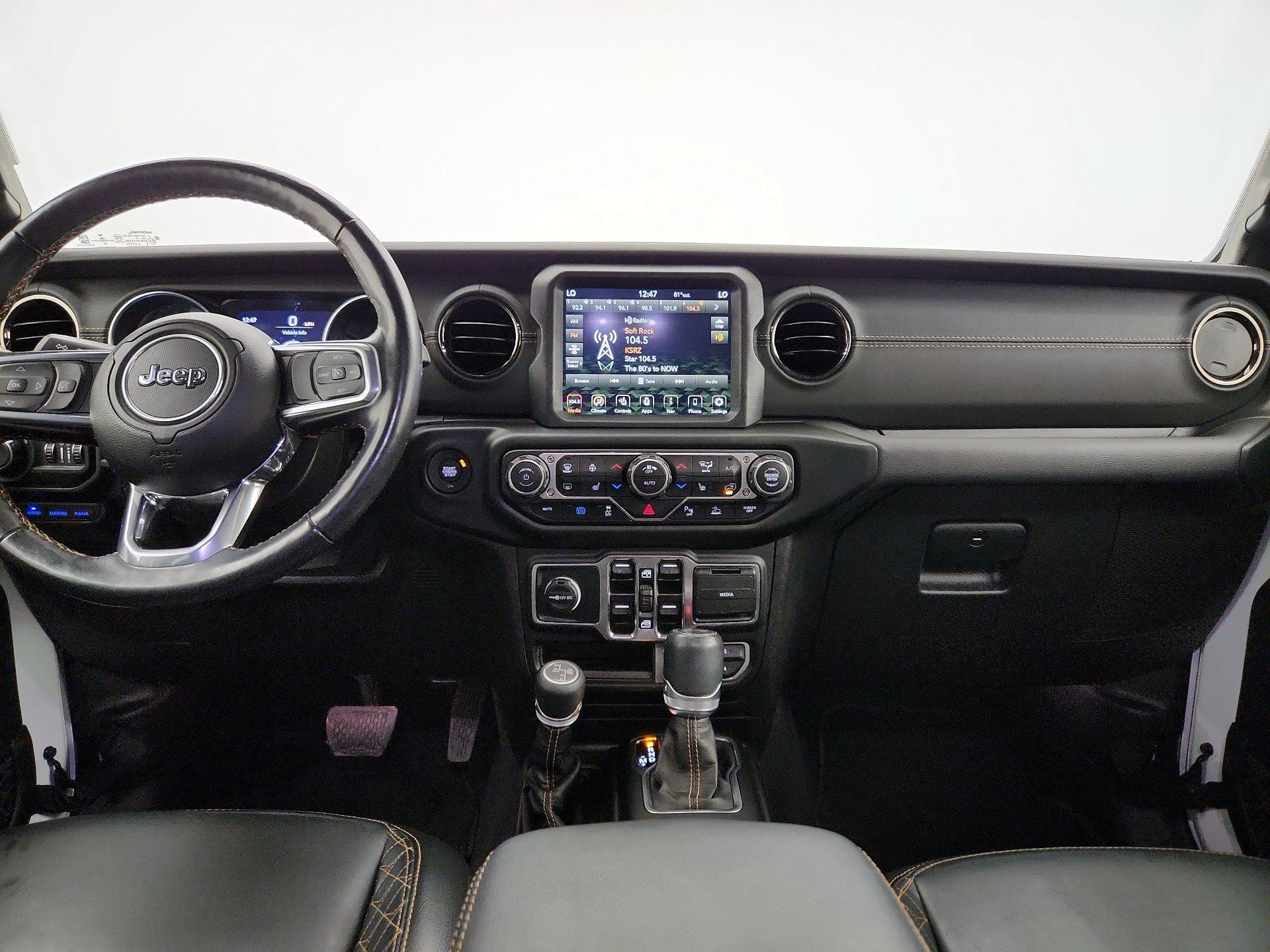 Thumbnail: 2022 Jeep Wrangler - 9