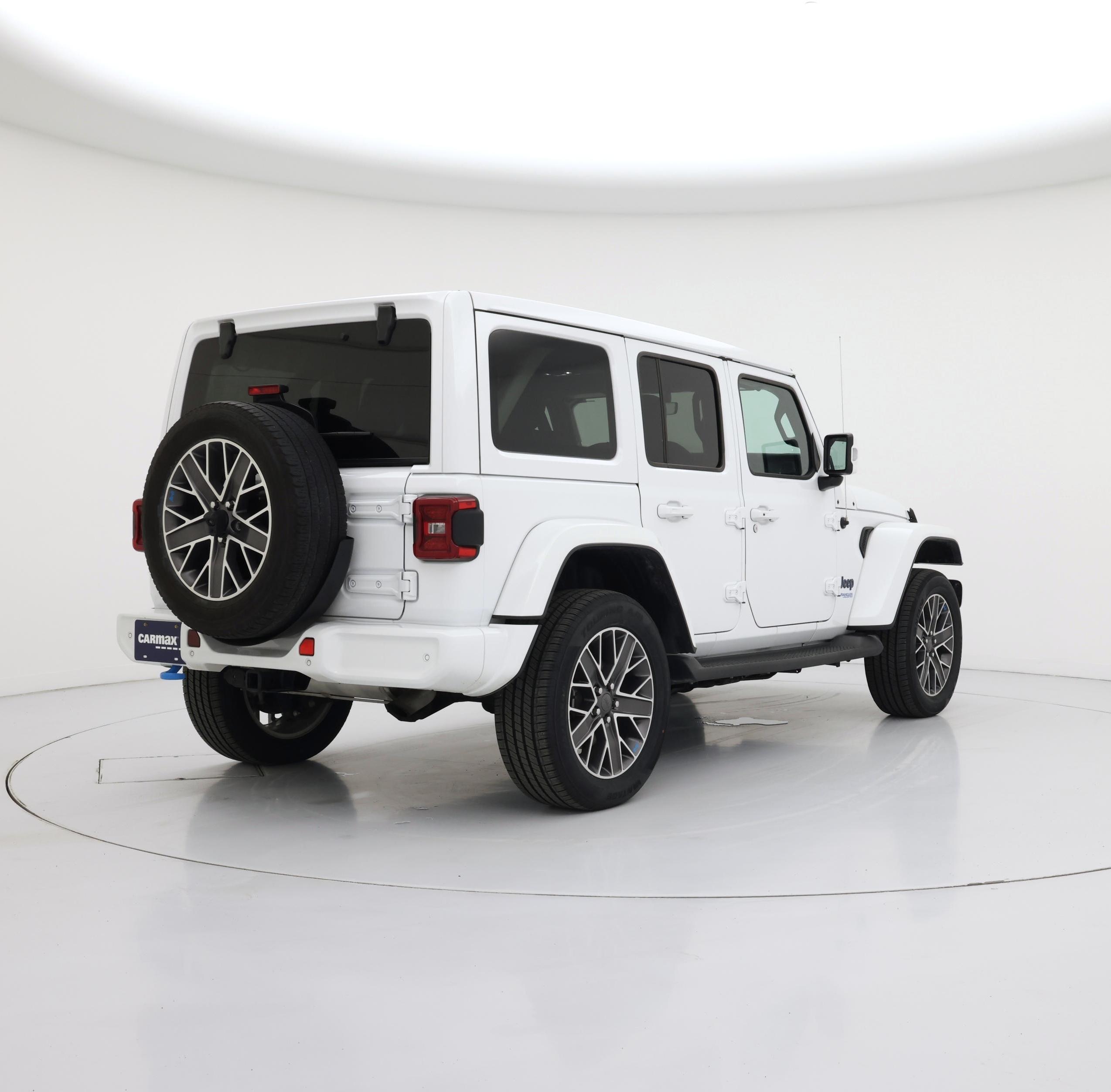 Thumbnail: 2022 Jeep Wrangler - 8