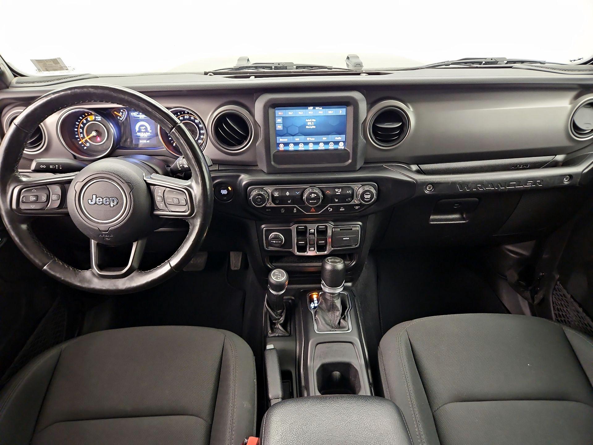 Thumbnail: 2022 Jeep Wrangler - 9