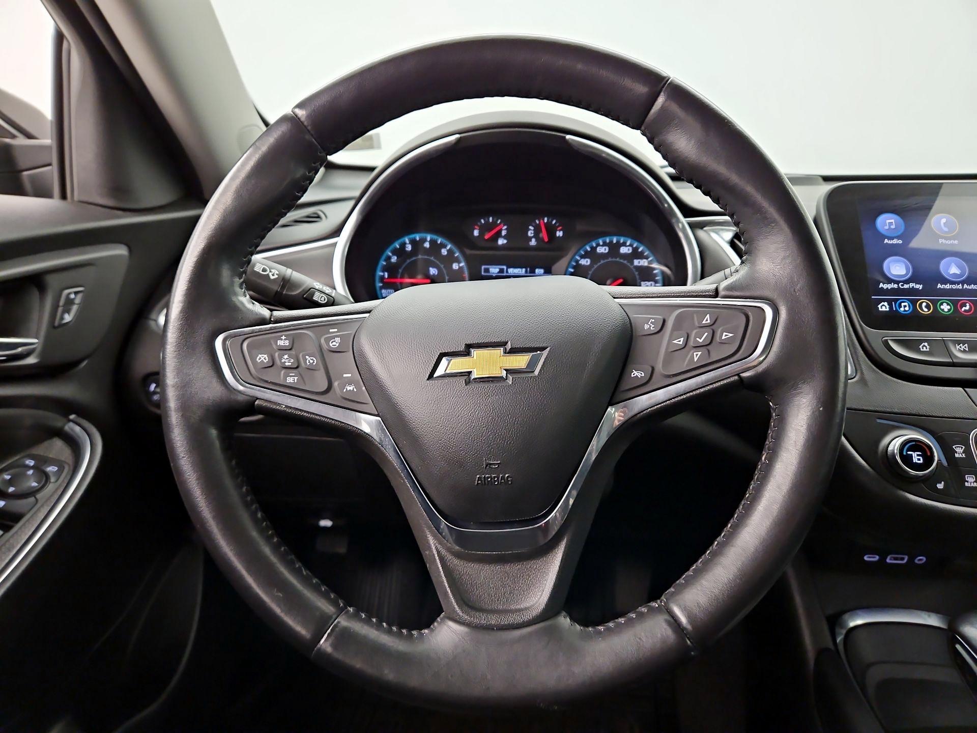 Thumbnail: 2021 Chevrolet Malibu - 10