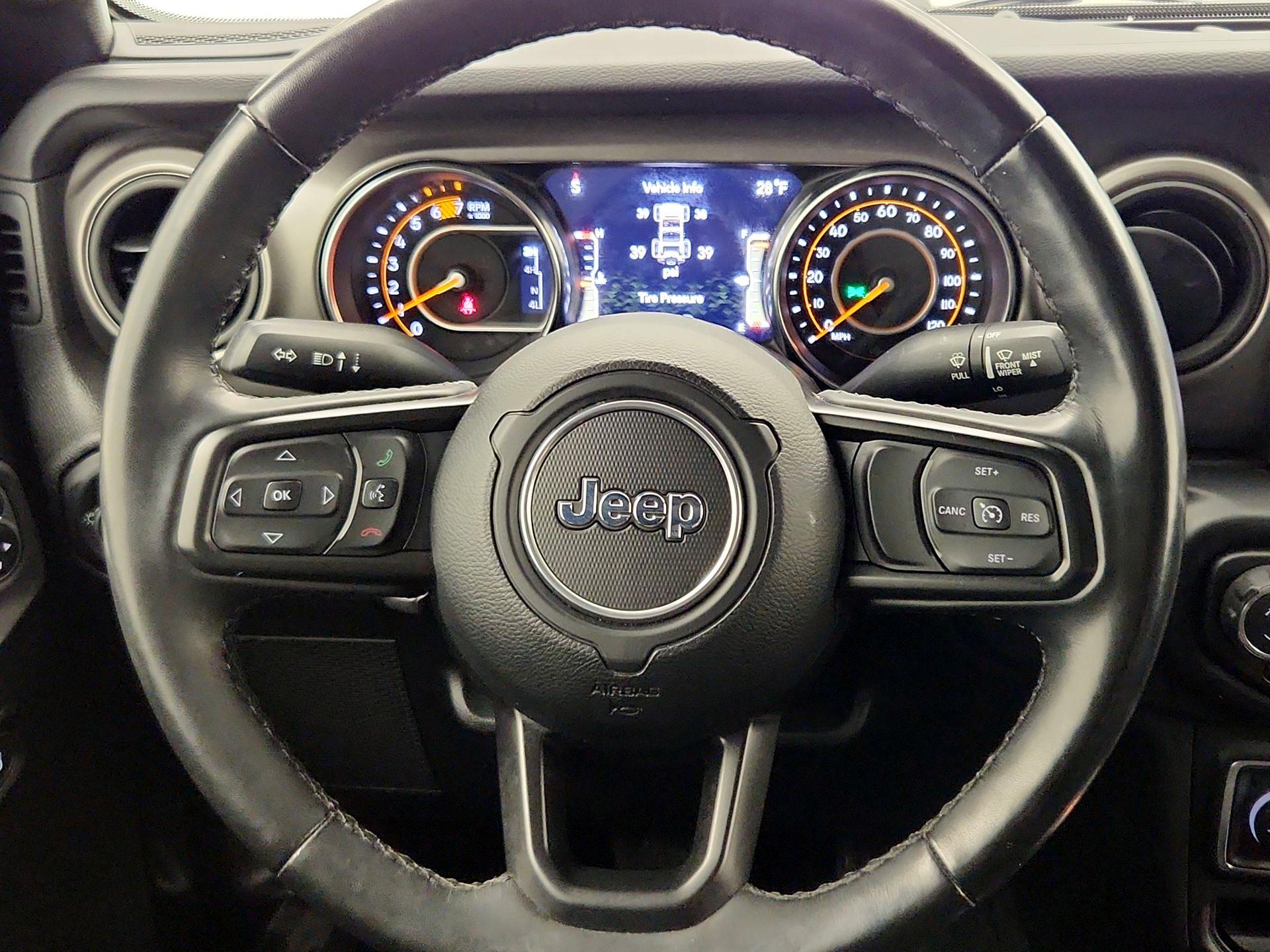 Thumbnail: 2021 Jeep Wrangler - 10