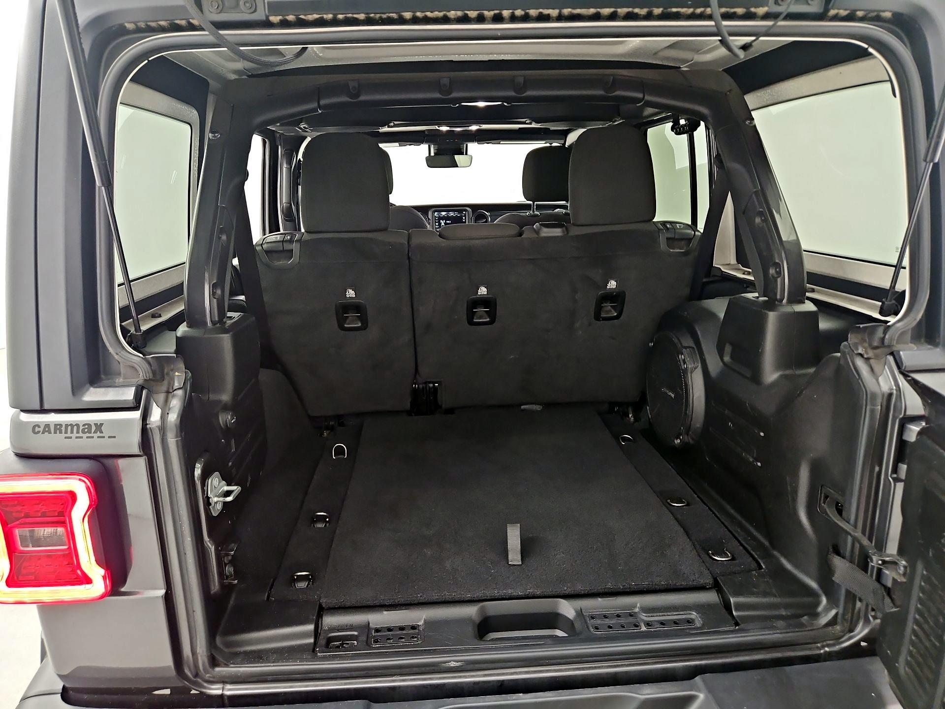 Thumbnail: 2022 Jeep Wrangler - 20