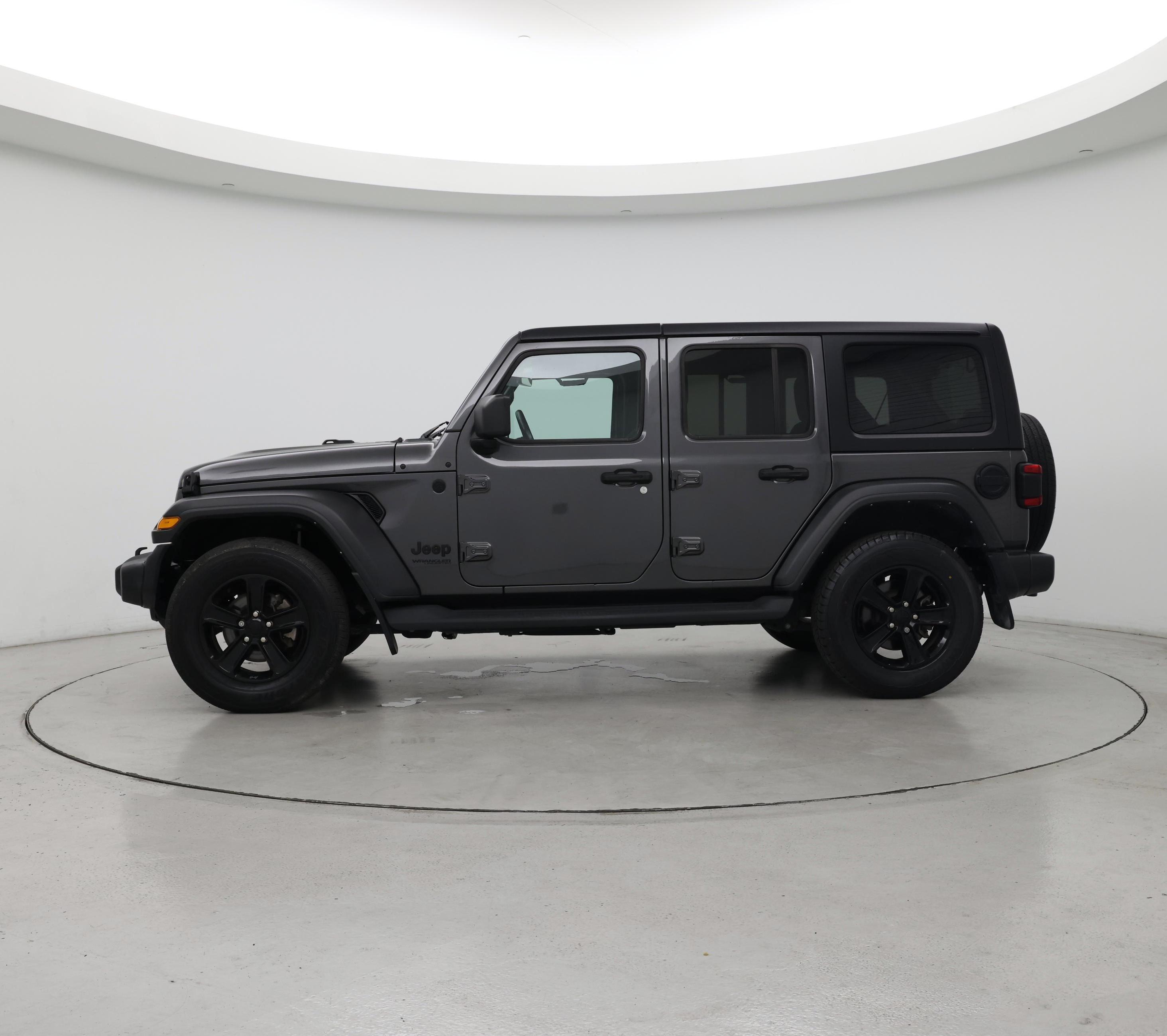 Thumbnail: 2022 Jeep Wrangler - 3