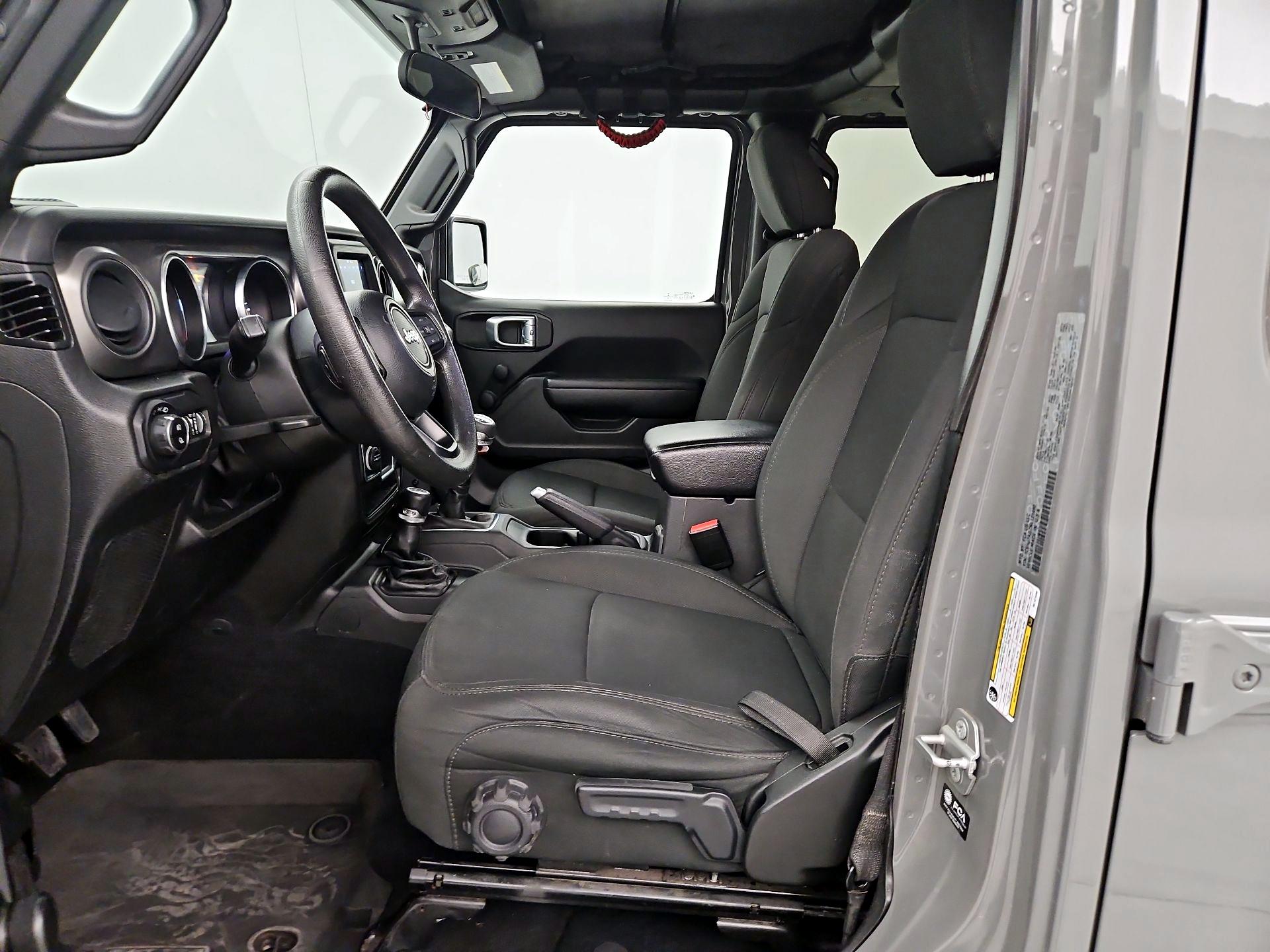 Thumbnail: 2022 Jeep Gladiator - 11