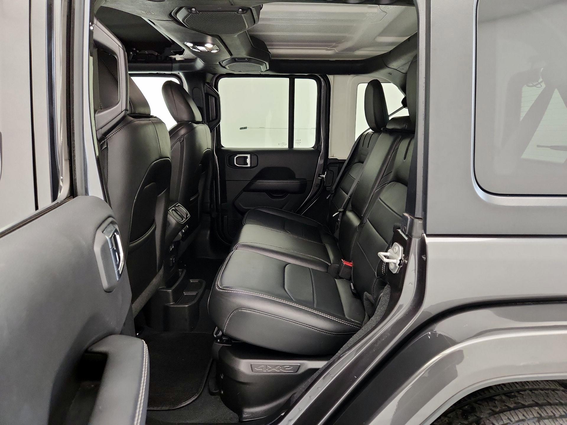 Thumbnail: 2022 Jeep Wrangler - 20