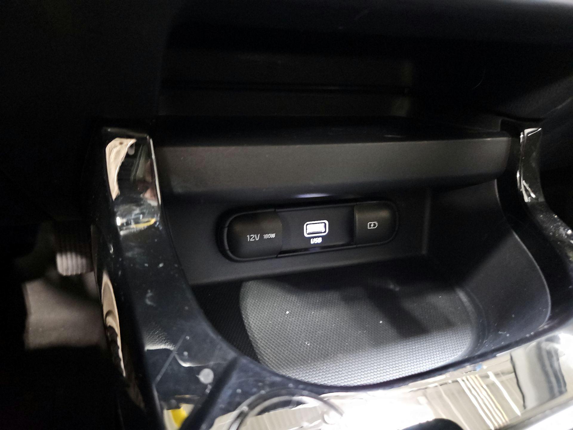 Thumbnail: 2022 Kia Seltos - 19