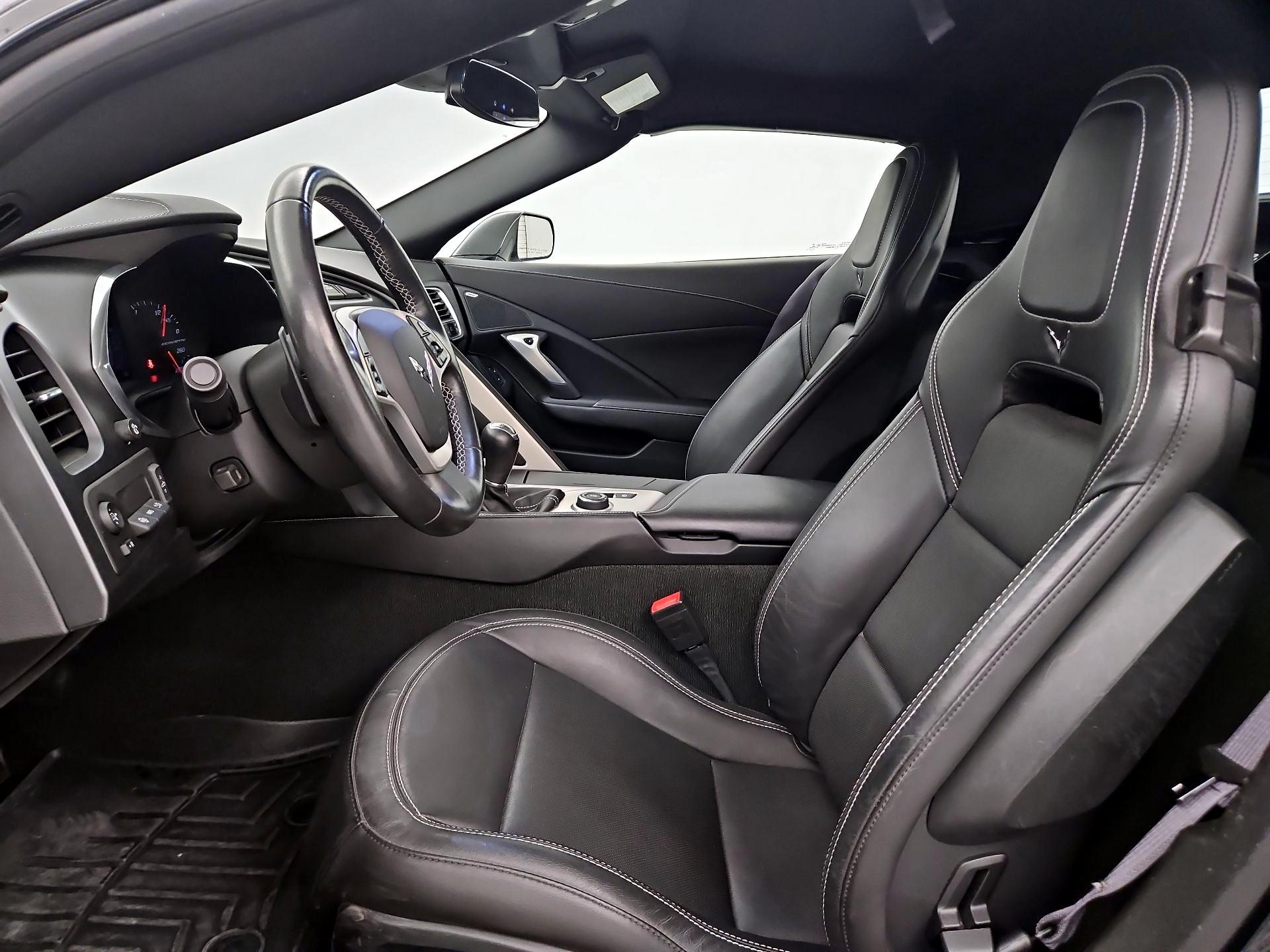 Thumbnail: 2015 Chevrolet Corvette - 11