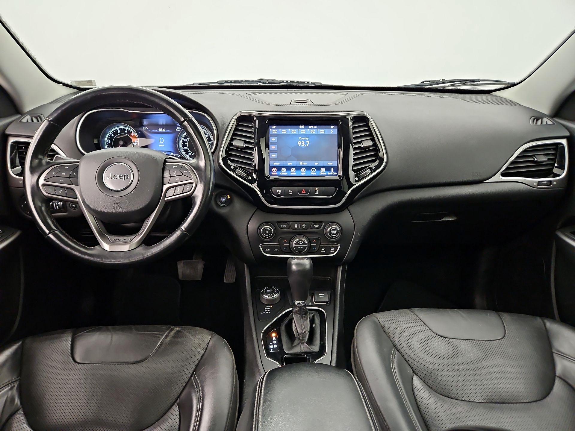 Thumbnail: 2021 Jeep Cherokee - 9