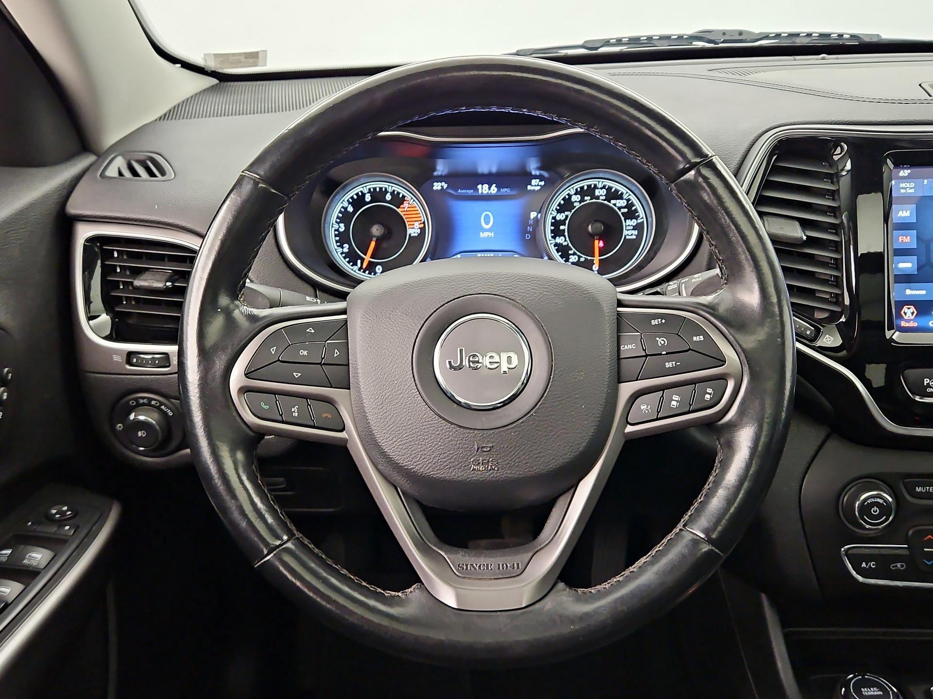 Thumbnail: 2021 Jeep Cherokee - 10