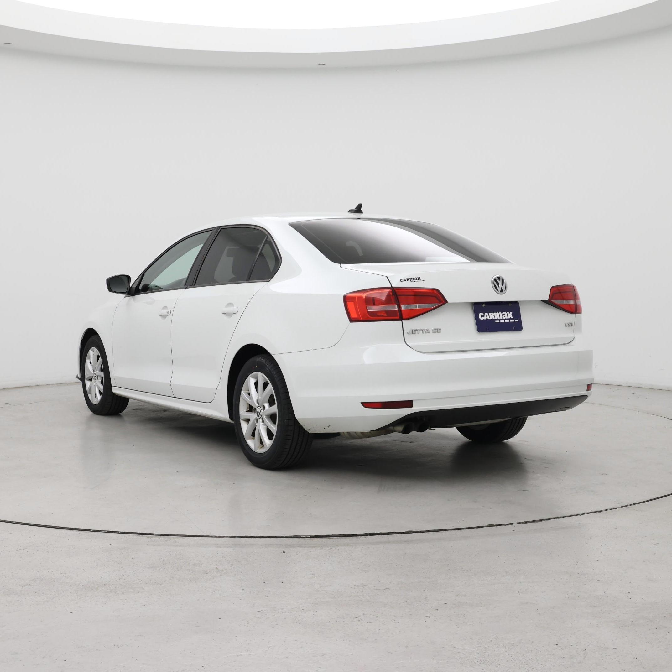 Thumbnail: 2015 Volkswagen Jetta - 2