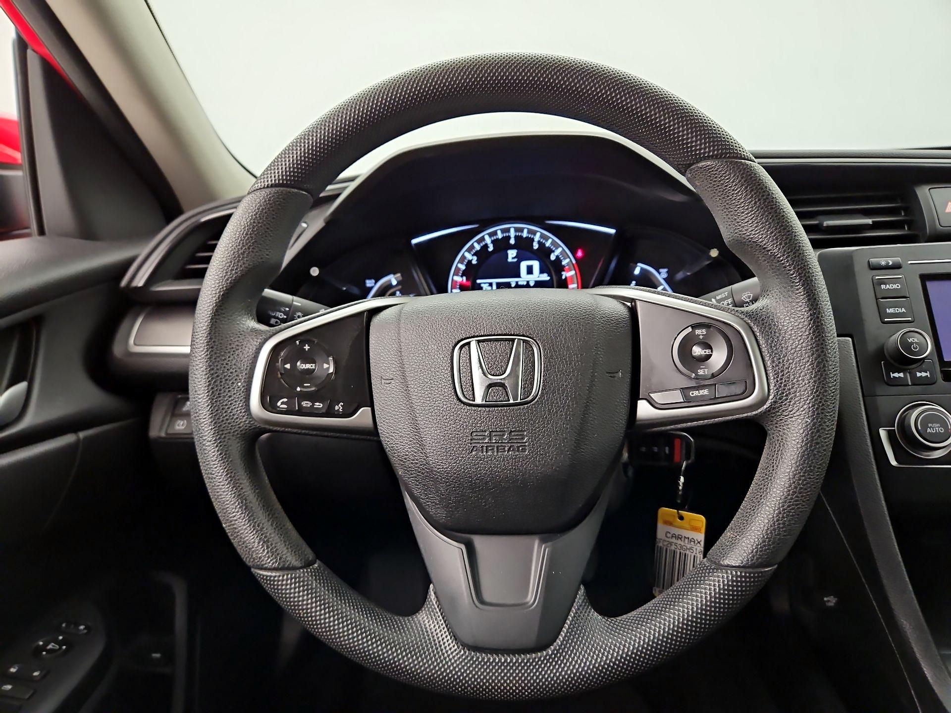 Thumbnail: 2016 Honda Civic - 10