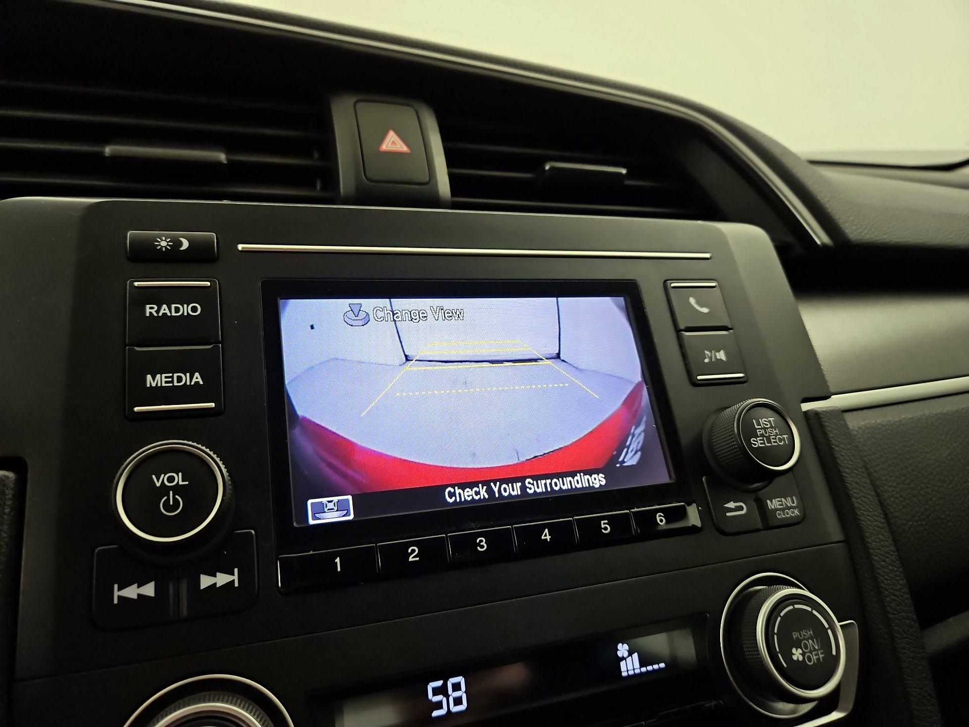 Thumbnail: 2016 Honda Civic - 14