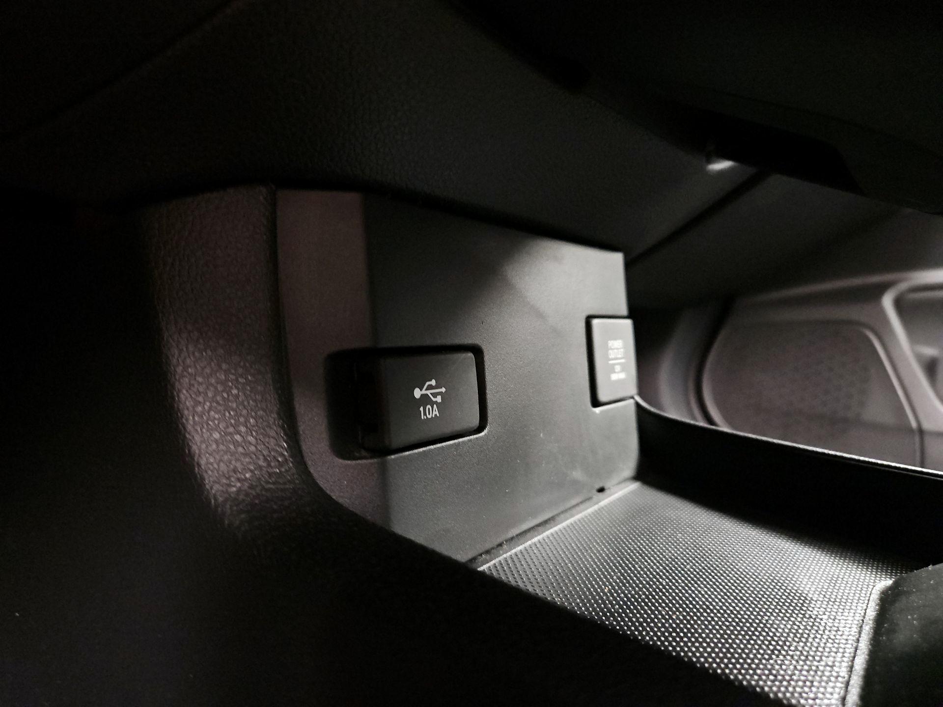 Thumbnail: 2016 Honda Civic - 18