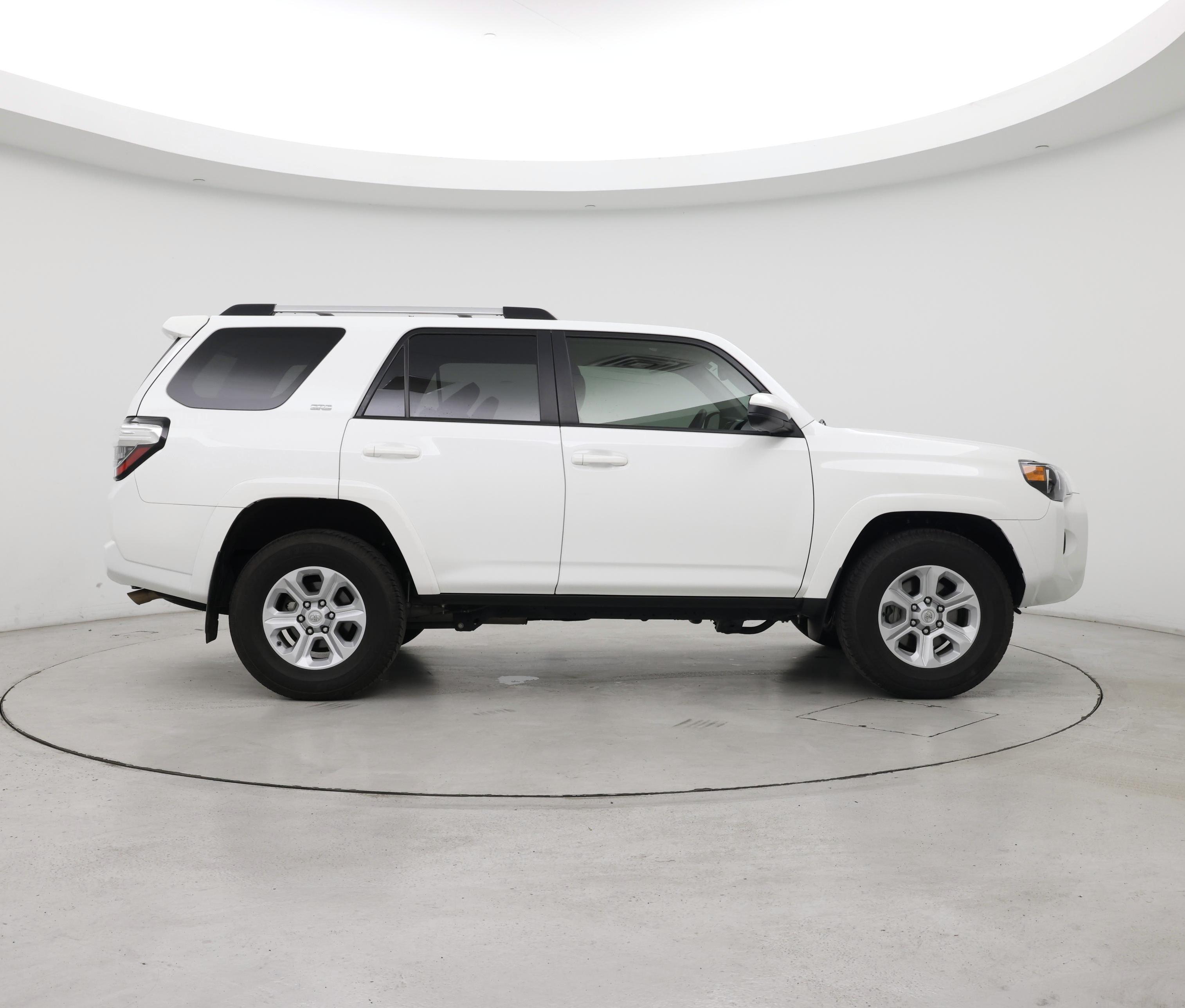 Thumbnail: 2023 Toyota 4Runner - 7