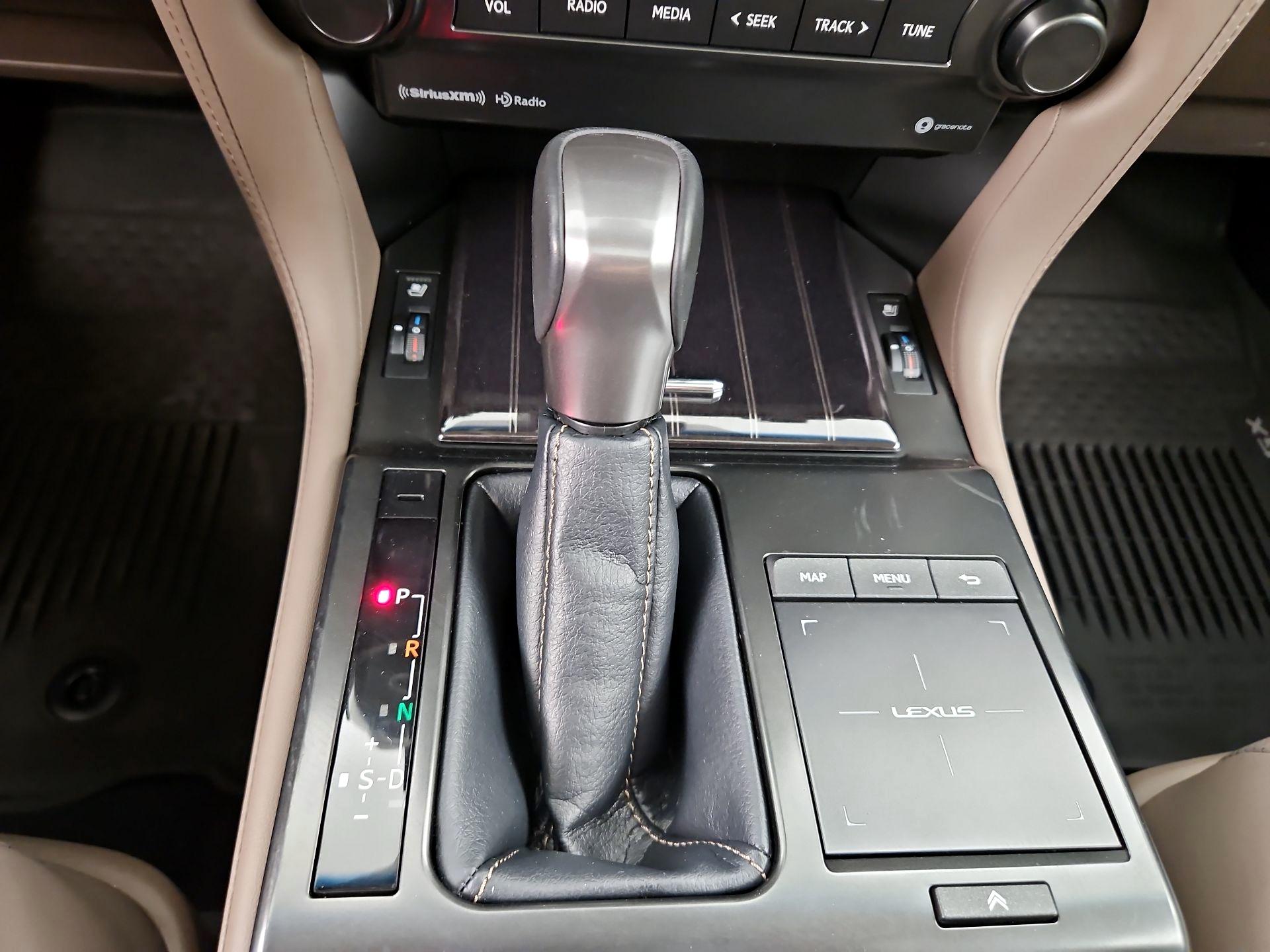 Thumbnail: 2023 Lexus GX - 18