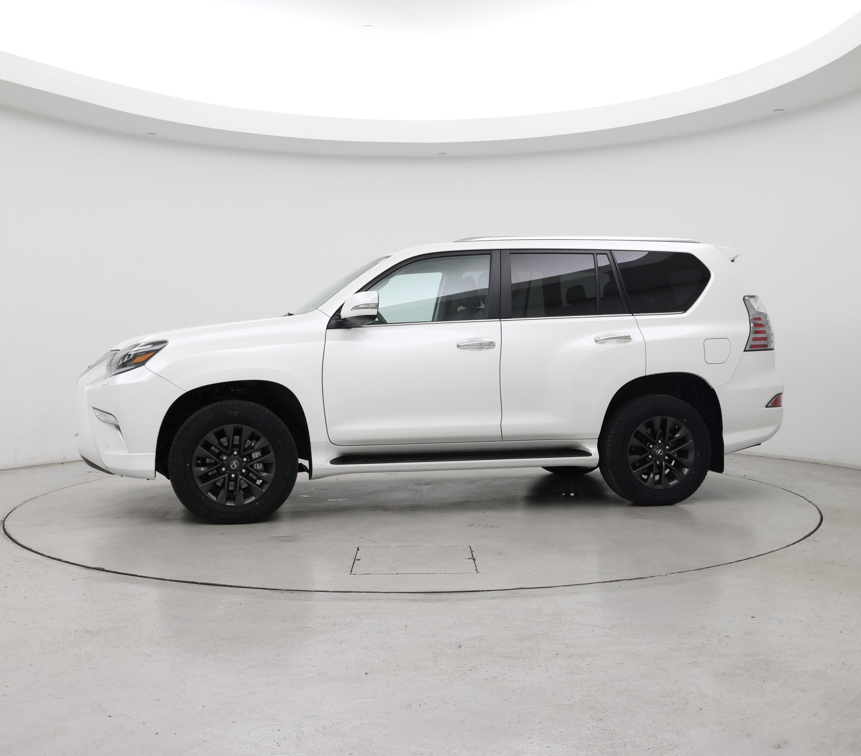 Thumbnail: 2023 Lexus GX - 3