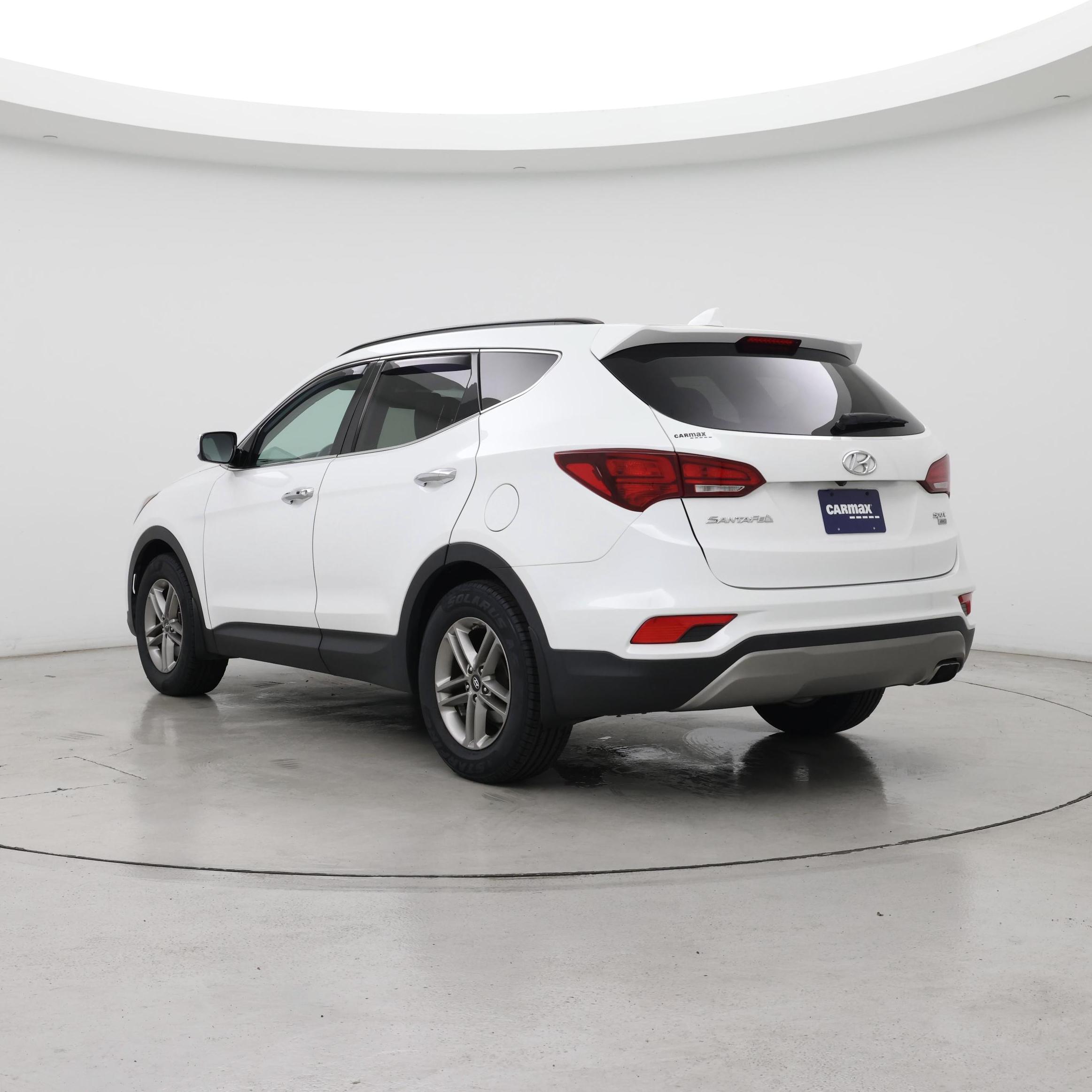 Thumbnail: 2017 Hyundai Santa Fe - 2