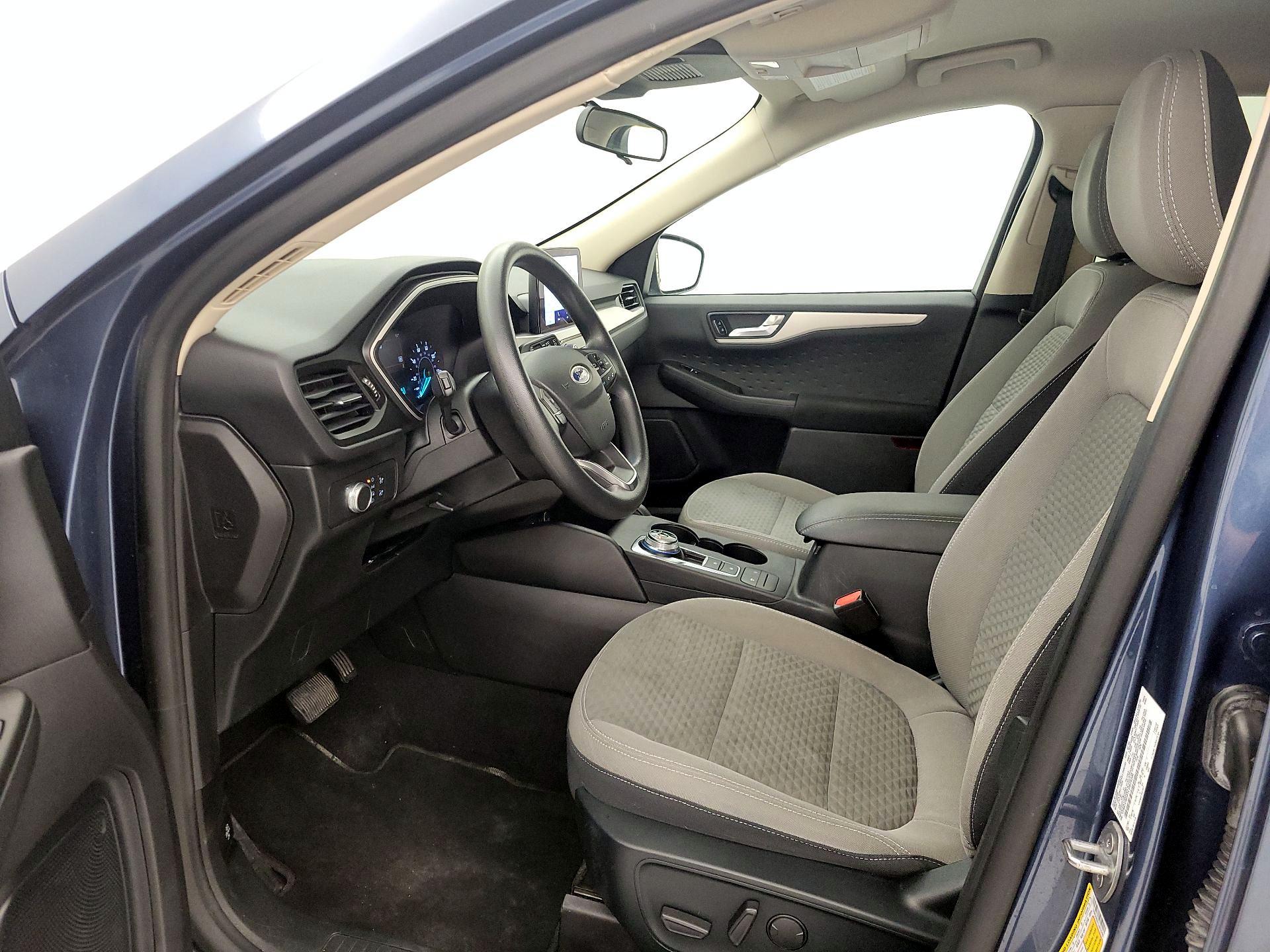 Thumbnail: 2020 Ford Escape - 11