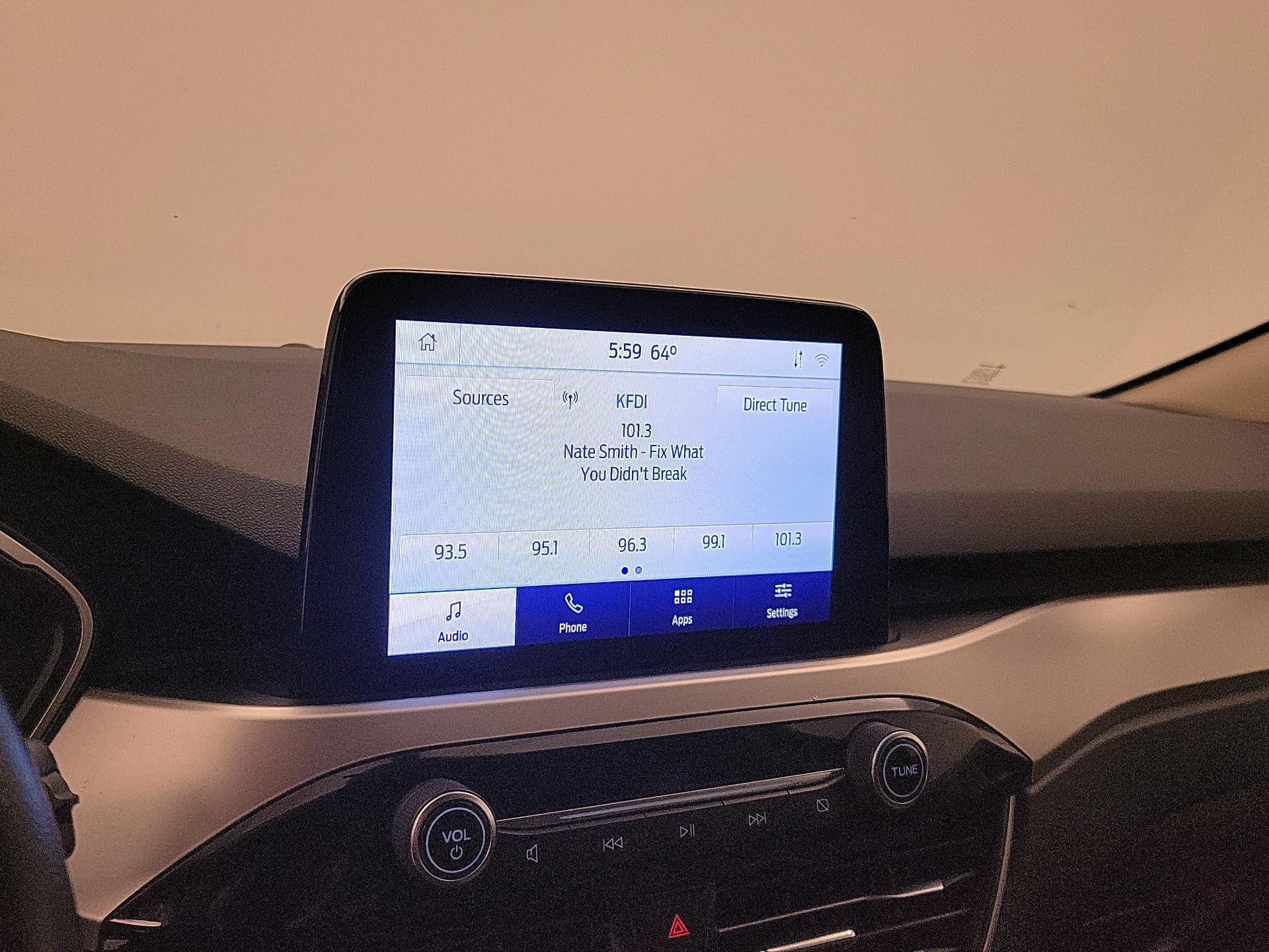 Thumbnail: 2020 Ford Escape - 15