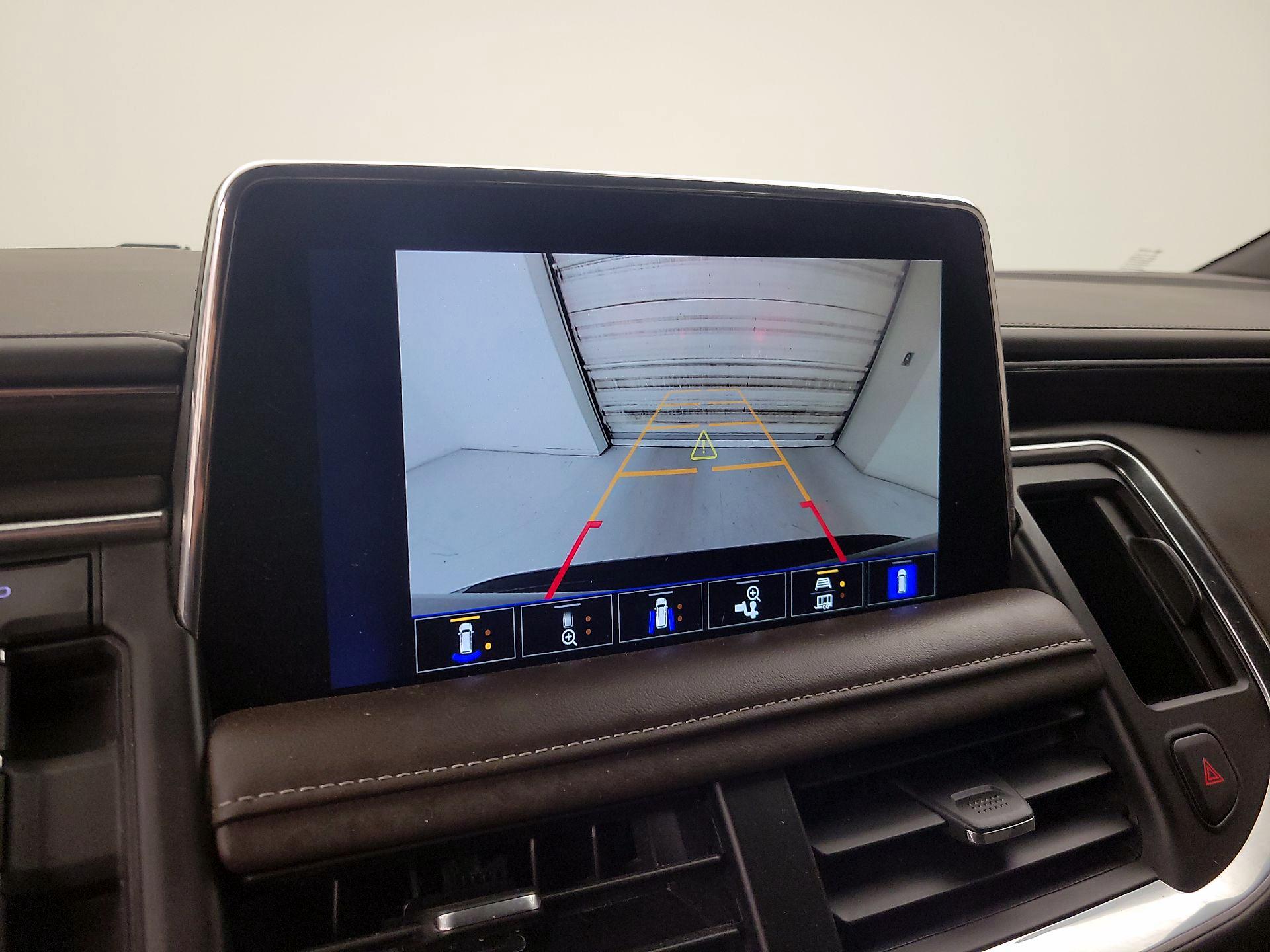 Thumbnail: 2023 Chevrolet Tahoe - 14