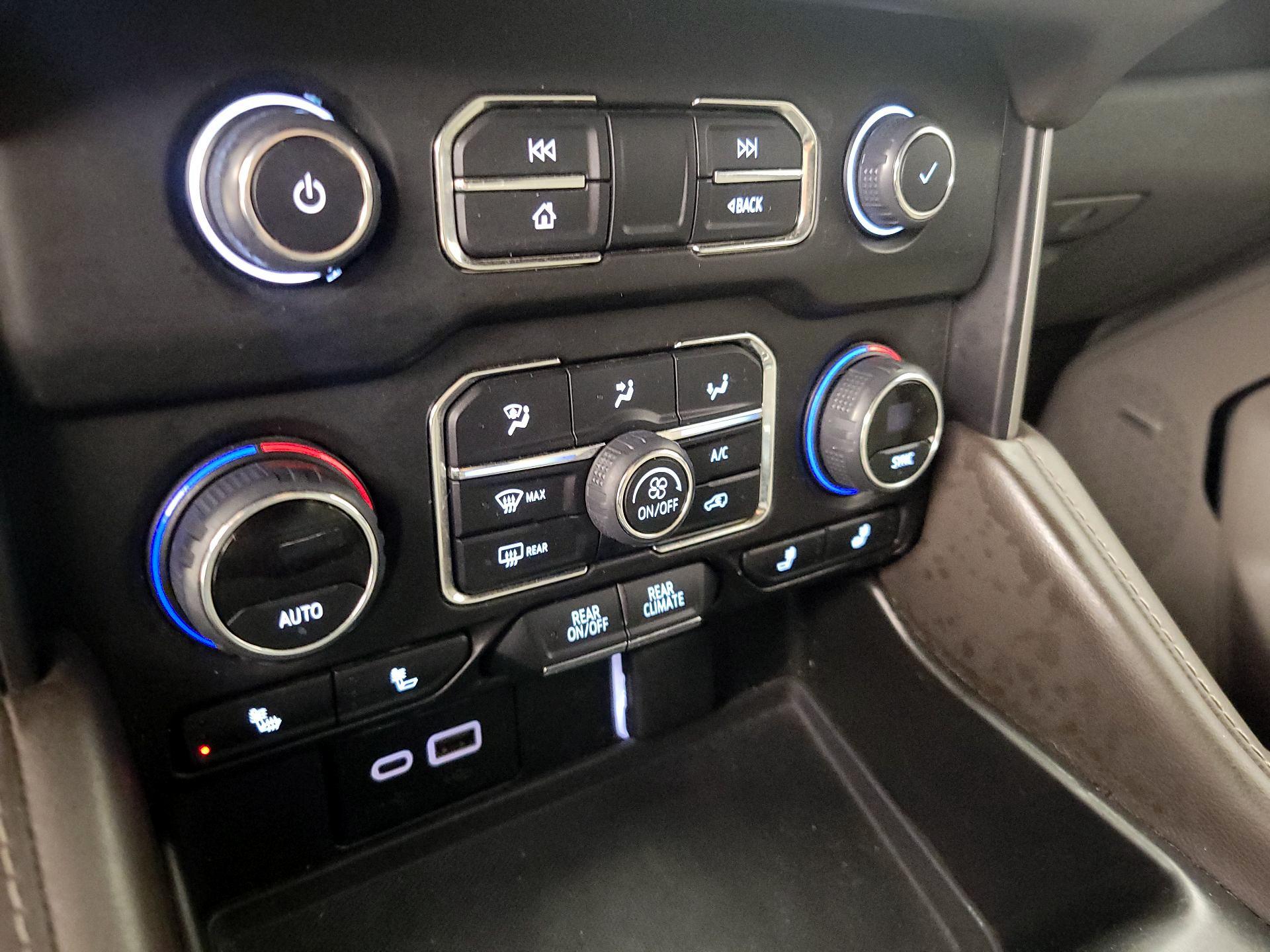 Thumbnail: 2023 Chevrolet Tahoe - 16