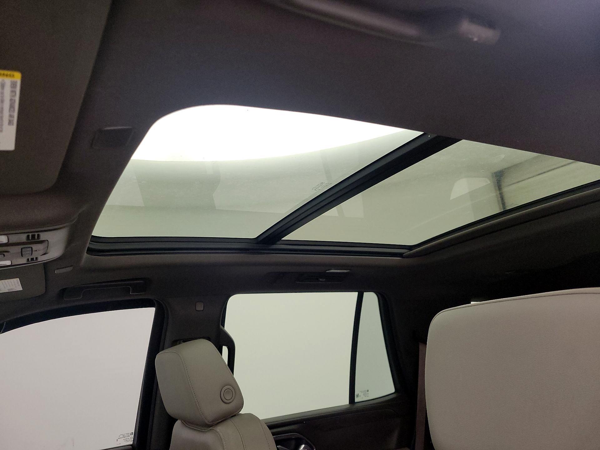 Thumbnail: 2023 Chevrolet Tahoe - 19