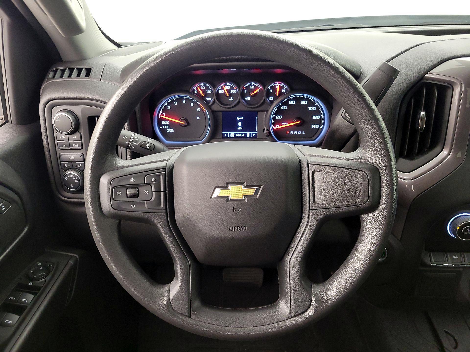 Thumbnail: 2024 Chevrolet Silverado 1500 - 10