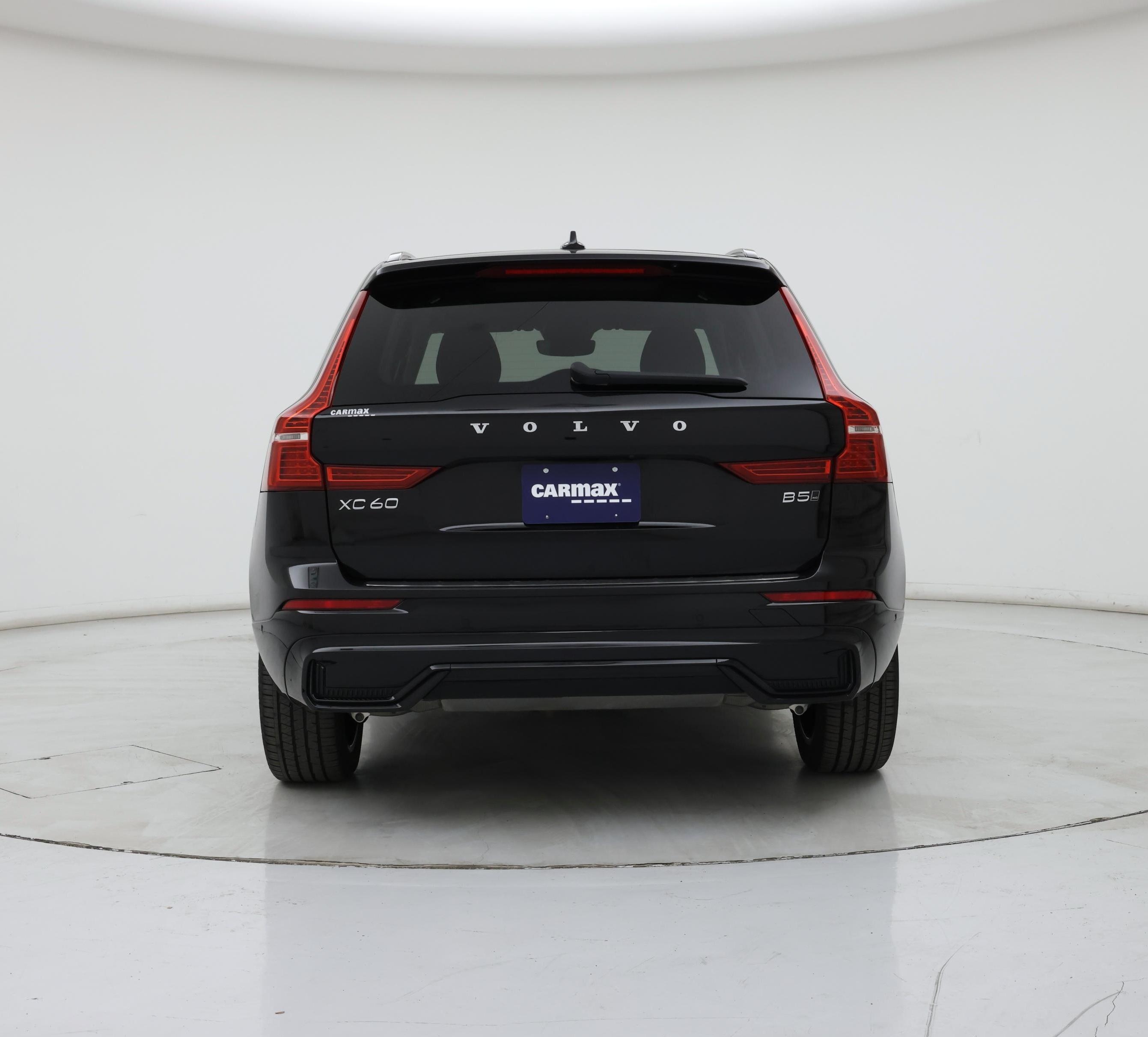 Thumbnail: 2023 Volvo XC60 - 6