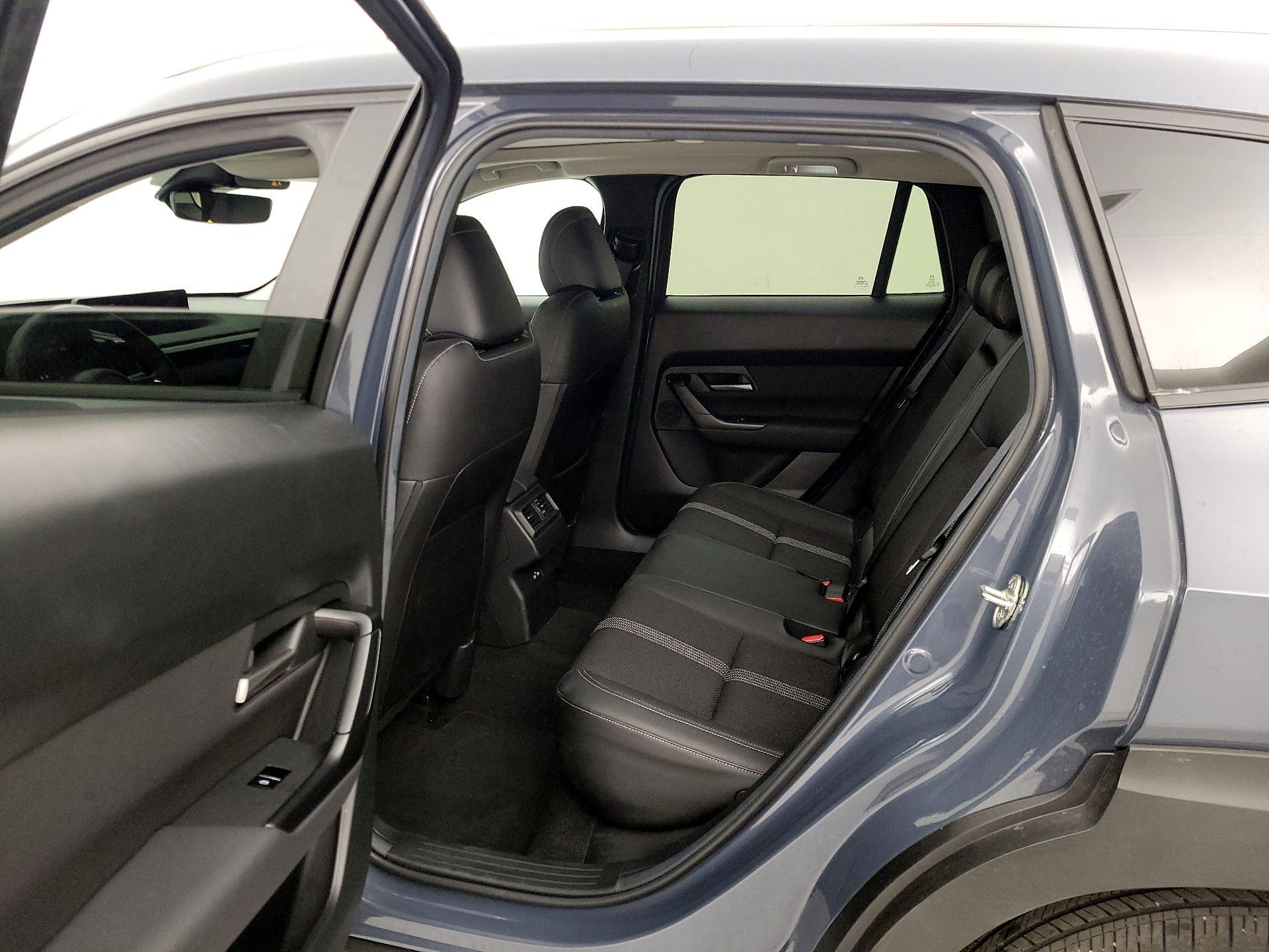 Thumbnail: 2025 Mazda CX-50 - 19