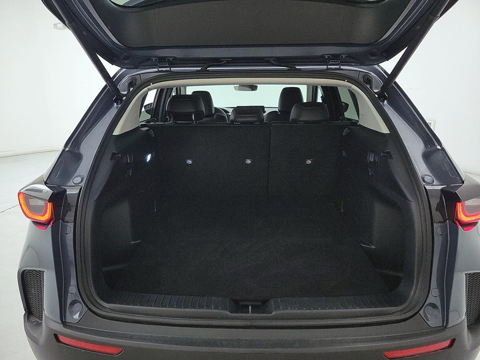 Thumbnail: 2025 Mazda CX-50 - 20