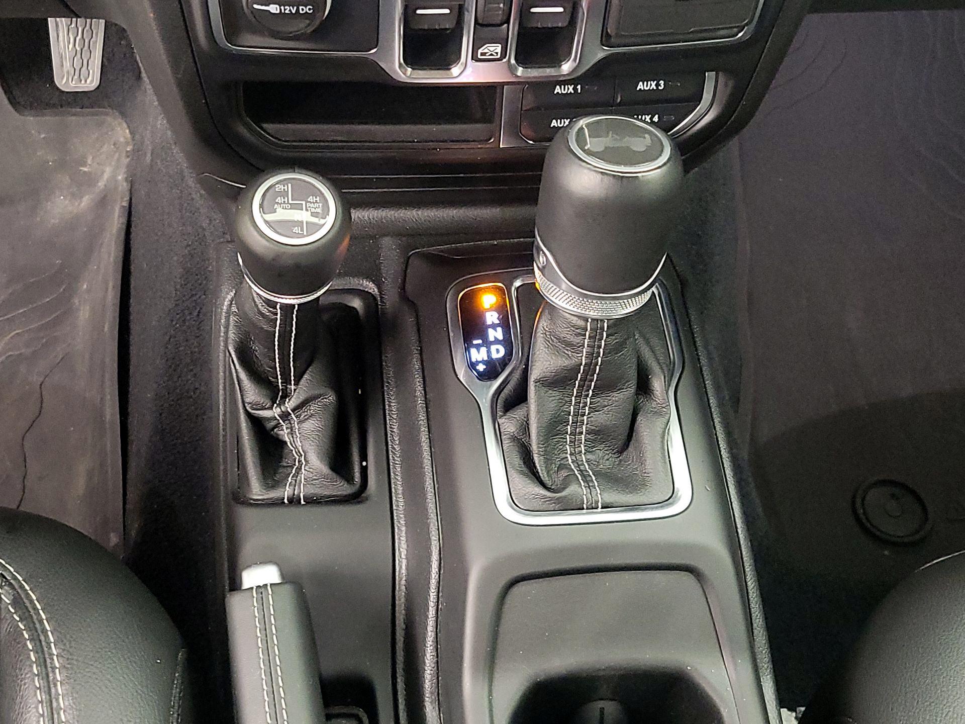 Thumbnail: 2023 Jeep Wrangler - 17