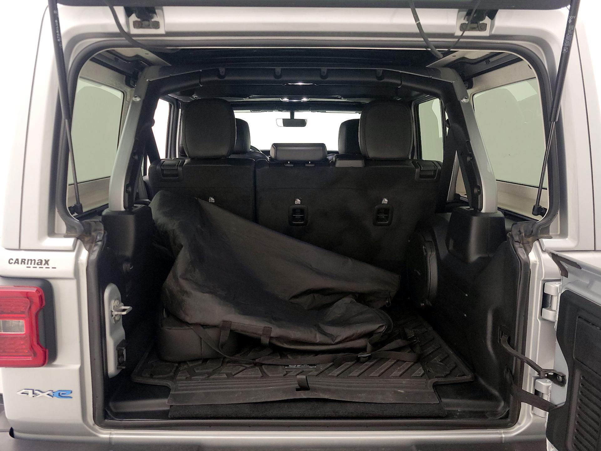 Thumbnail: 2023 Jeep Wrangler - 20