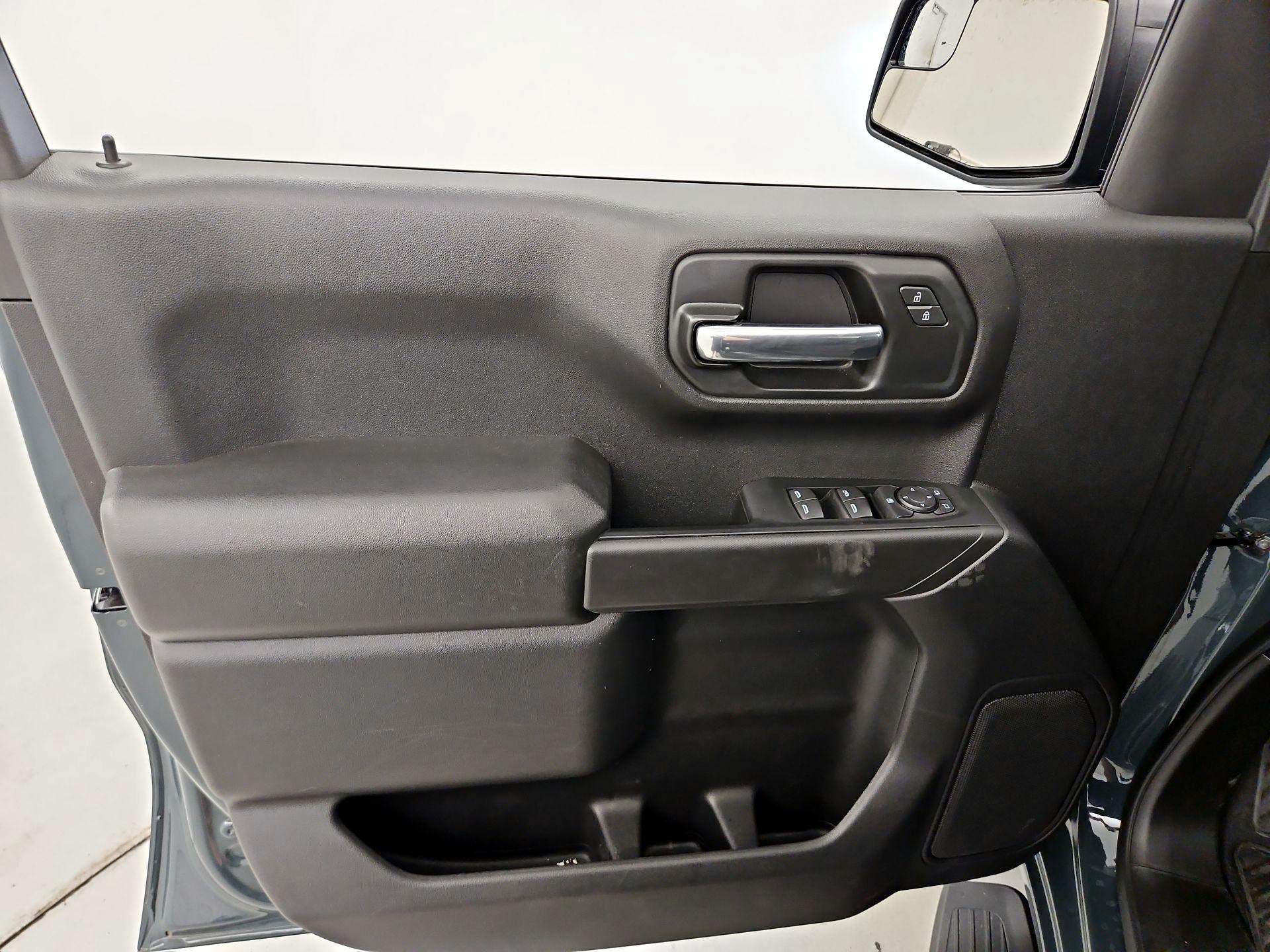 Thumbnail: 2025 Chevrolet Silverado 1500 - 12