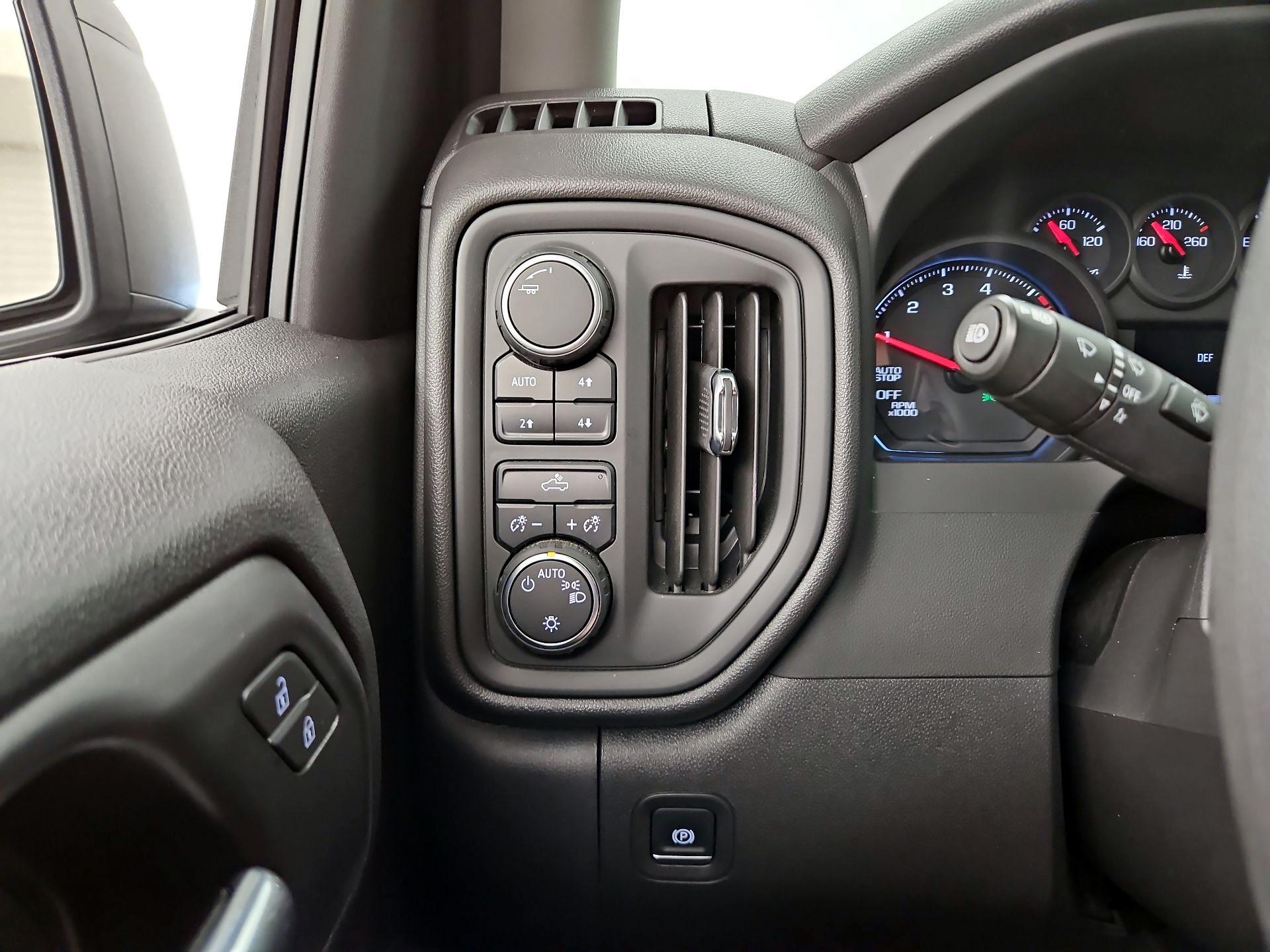 Thumbnail: 2025 Chevrolet Silverado 1500 - 13