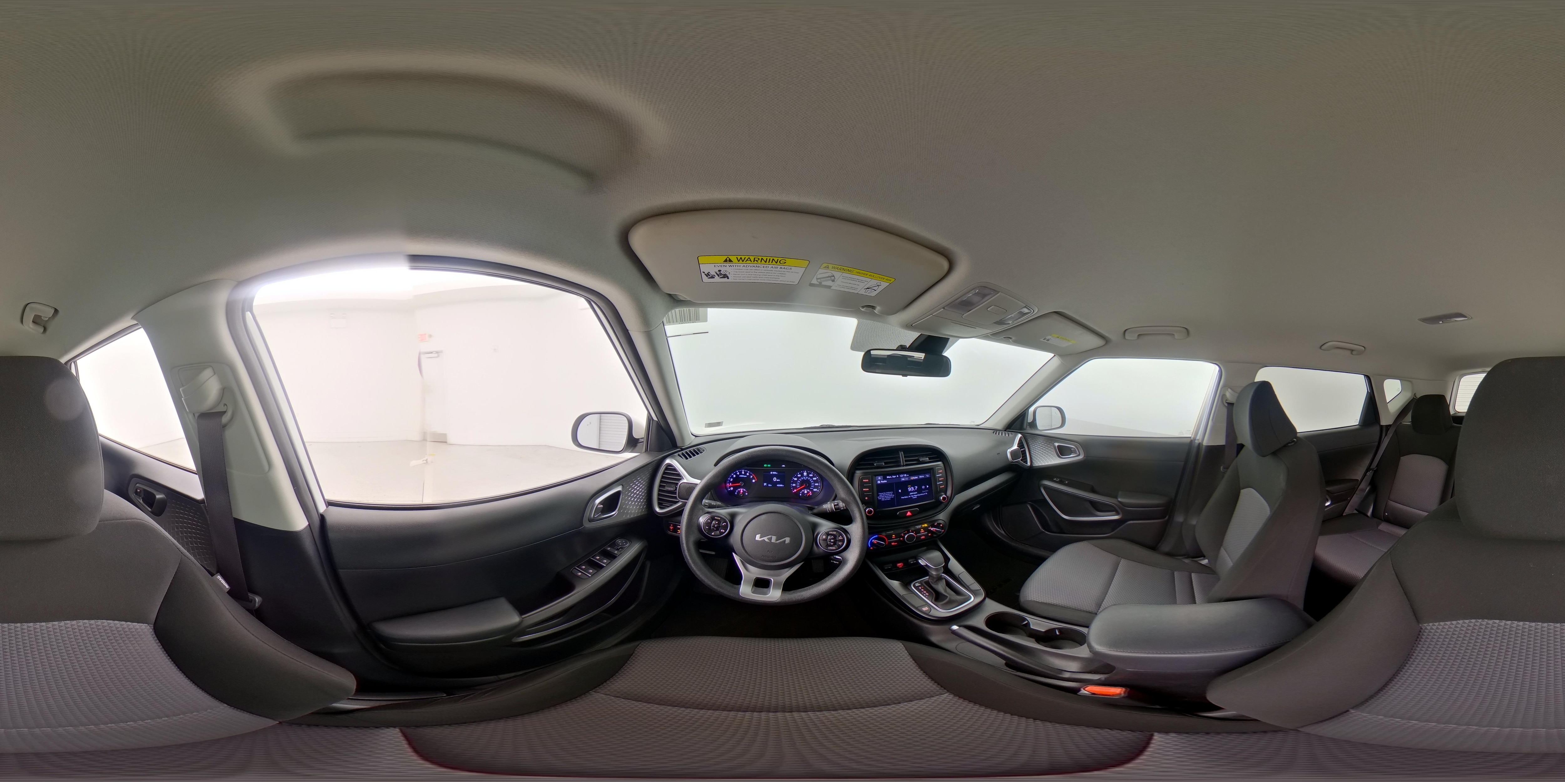 2022 Kia Soul LX - Photo 26