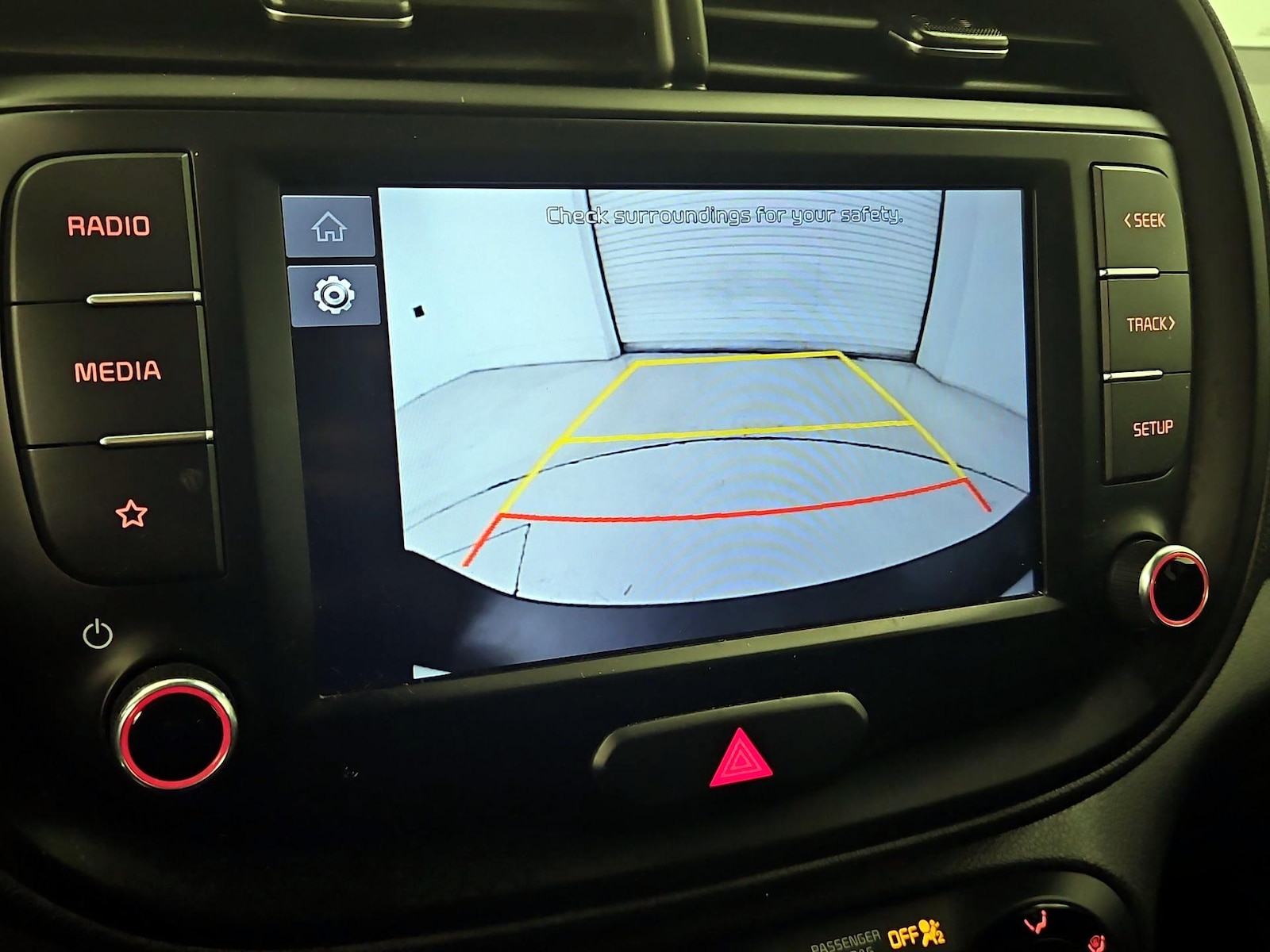 2022 Kia Soul LX - Photo 15