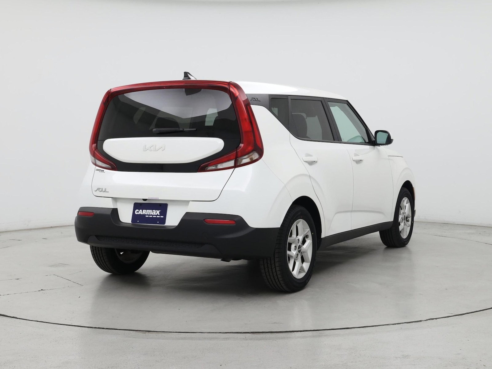 2022 Kia Soul LX - Photo 9
