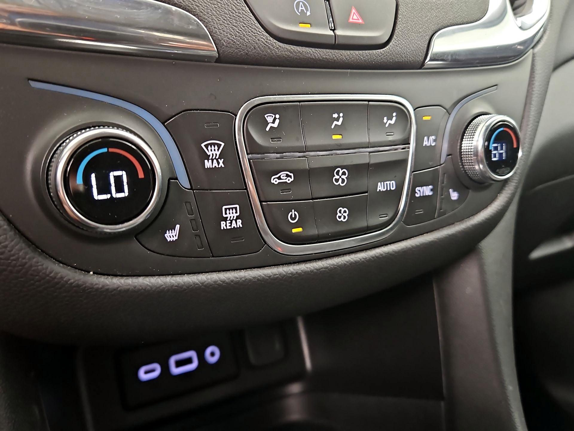 Thumbnail: 2024 Chevrolet Equinox - 16