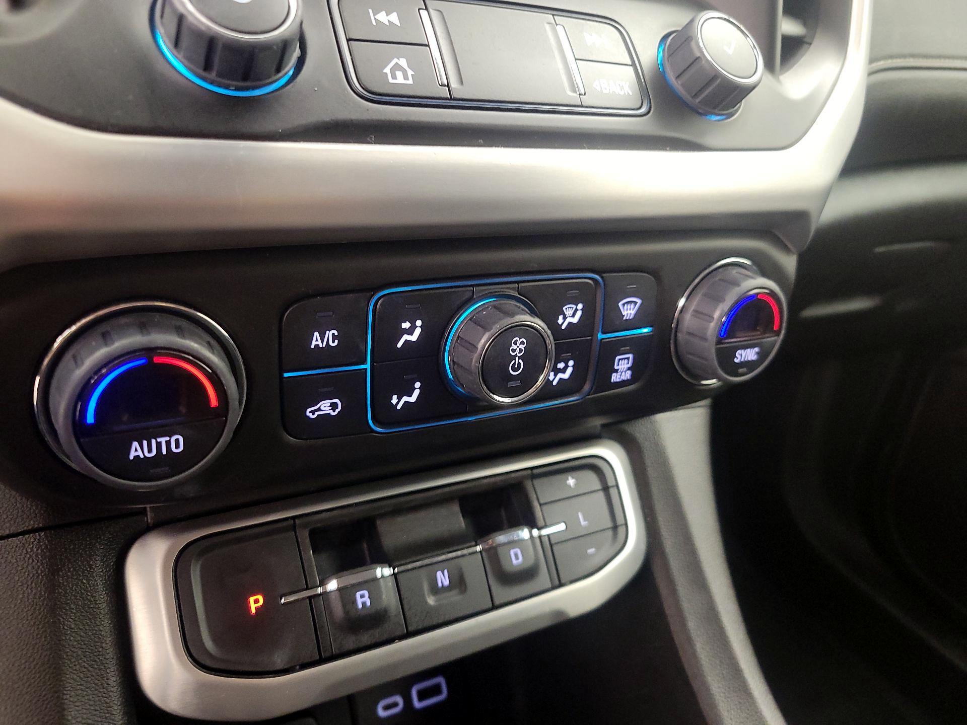 Thumbnail: 2023 GMC Acadia - 16