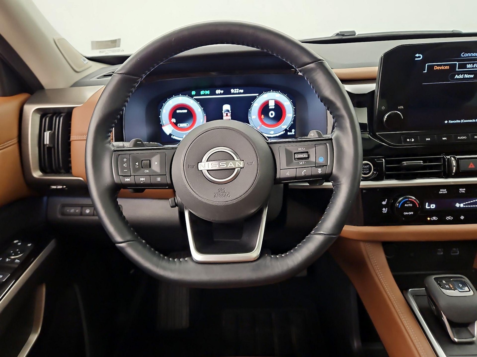 2022 Nissan Pathfinder Platinum - Photo 11