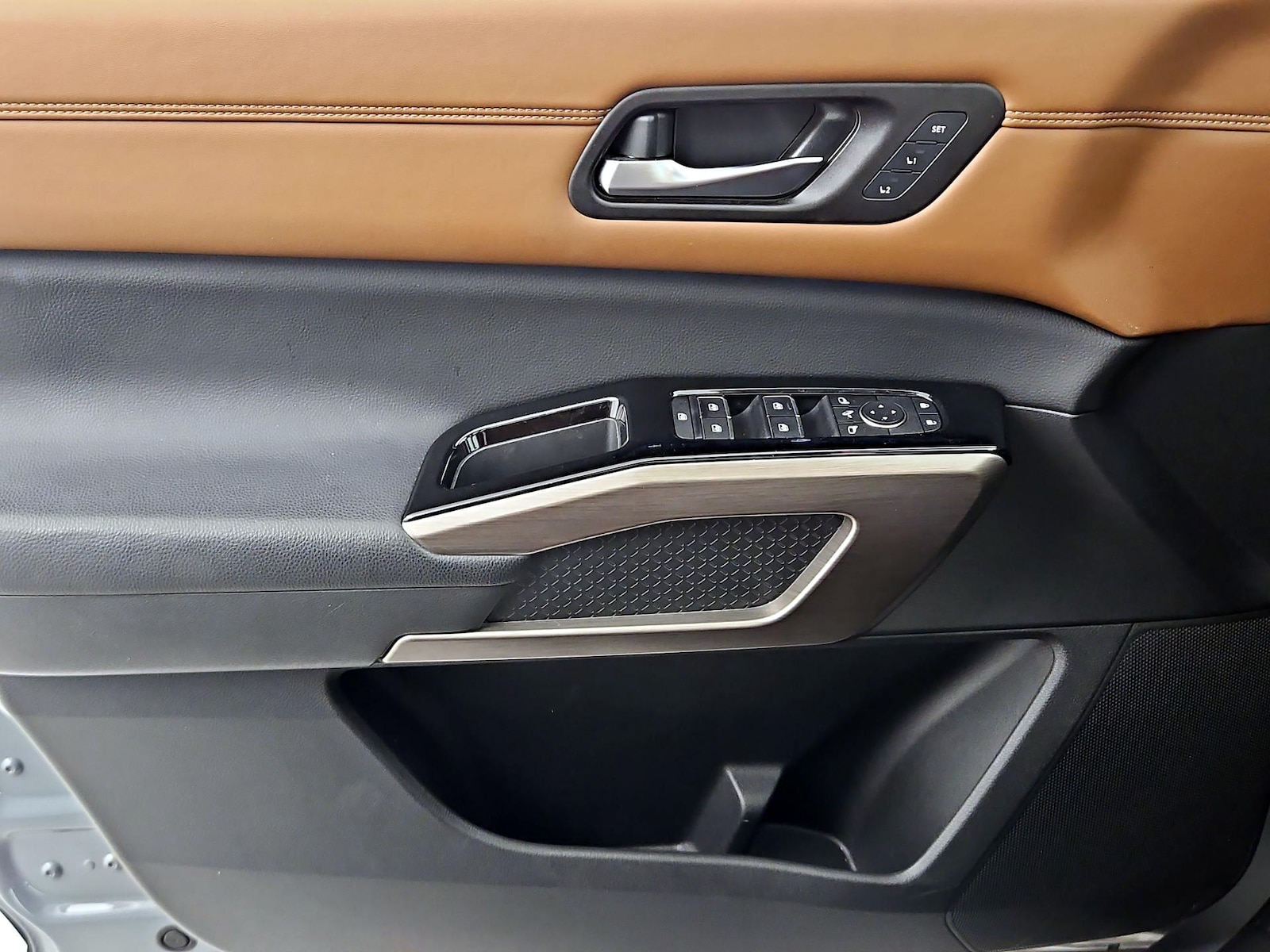 2022 Nissan Pathfinder Platinum - Photo 13