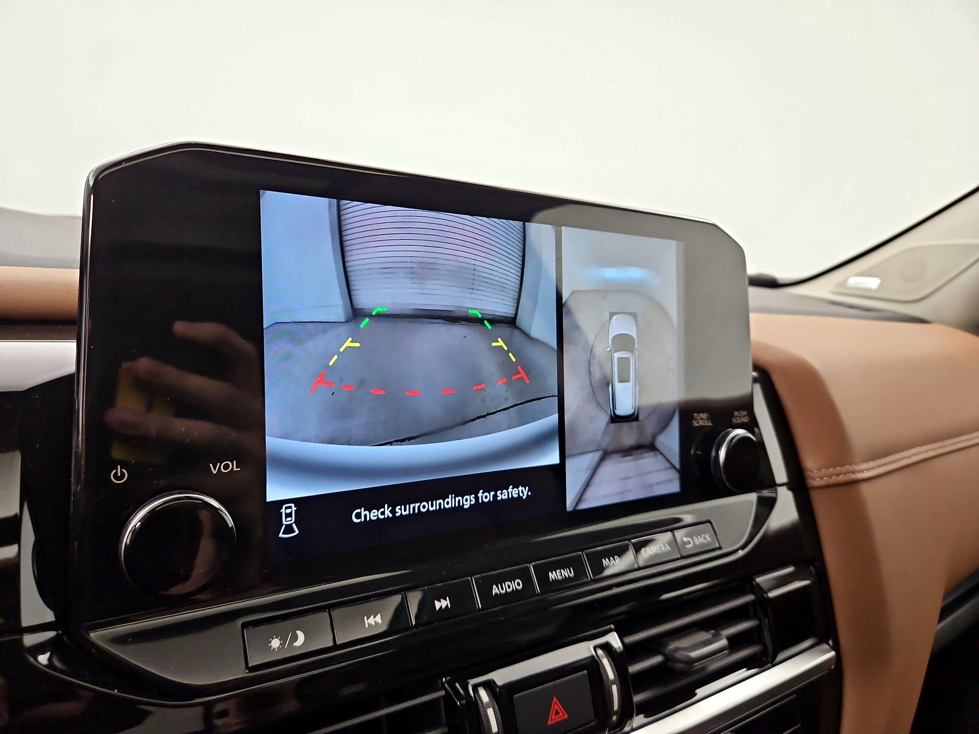 Thumbnail: 2022 Nissan Pathfinder - 15