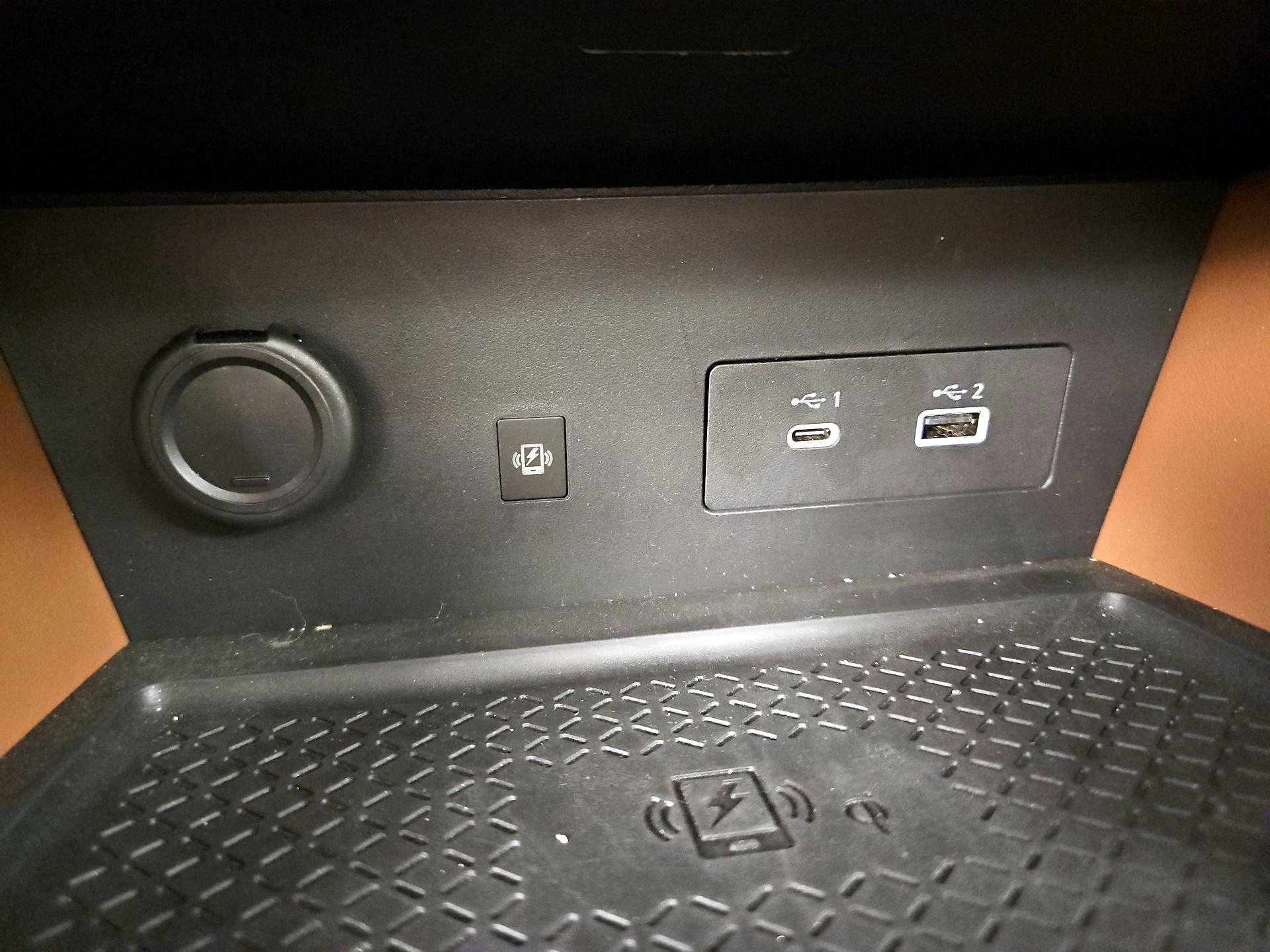 Thumbnail: 2022 Nissan Pathfinder - 19