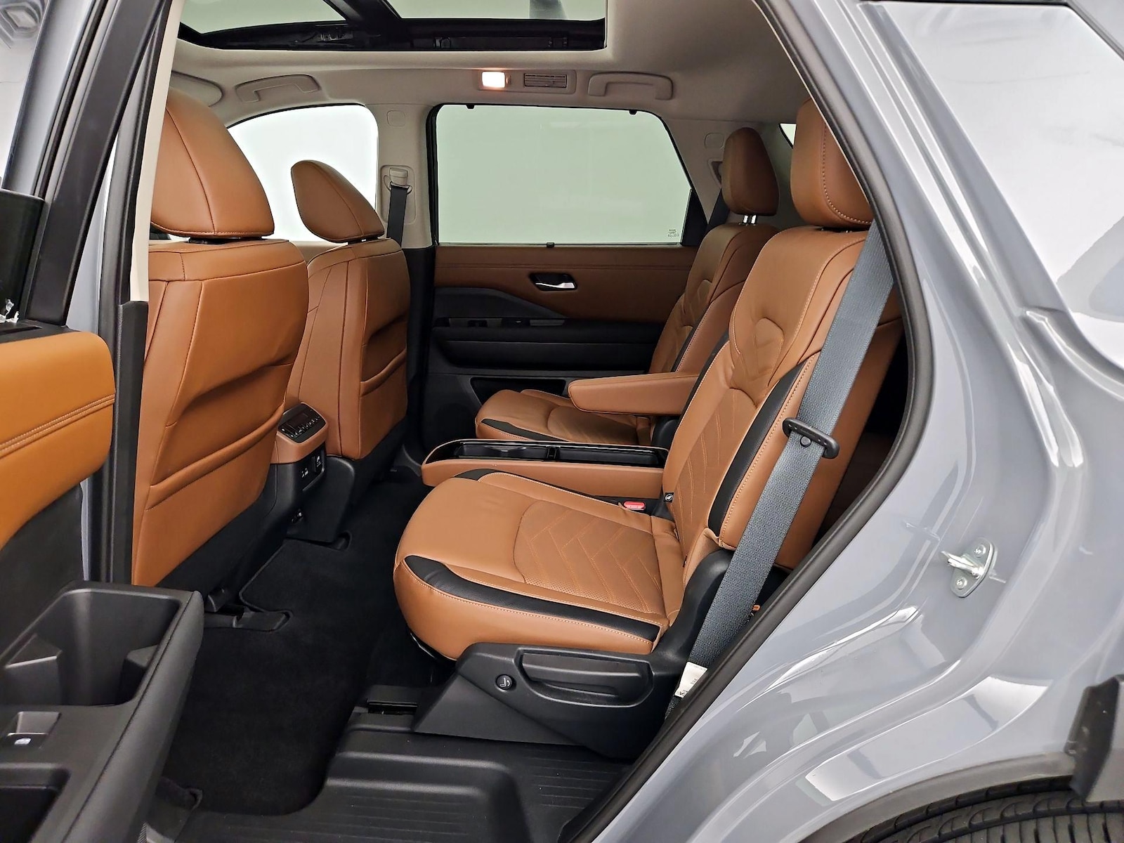 2022 Nissan Pathfinder Platinum - Photo 22