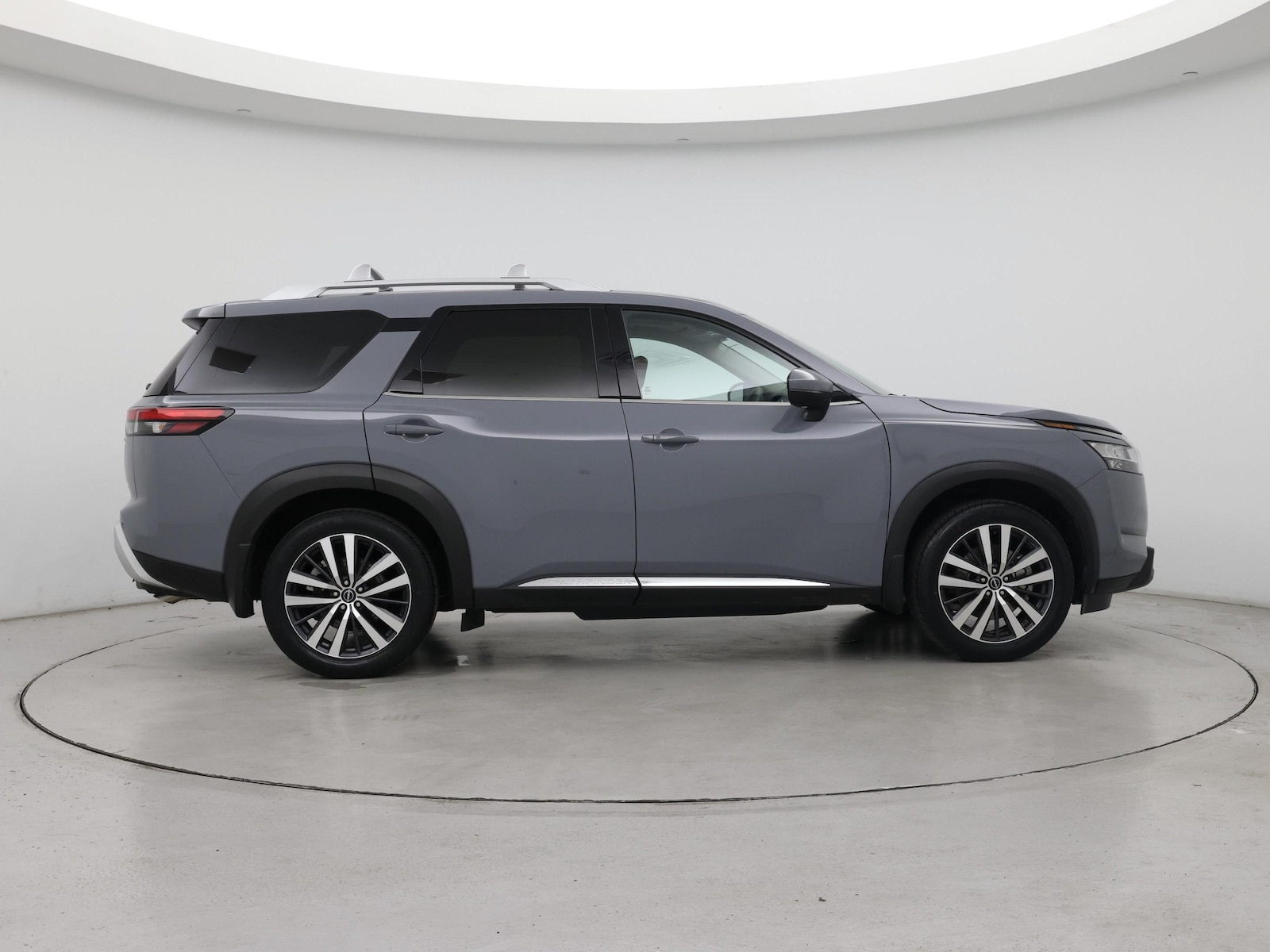 2022 Nissan Pathfinder Platinum - Photo 8